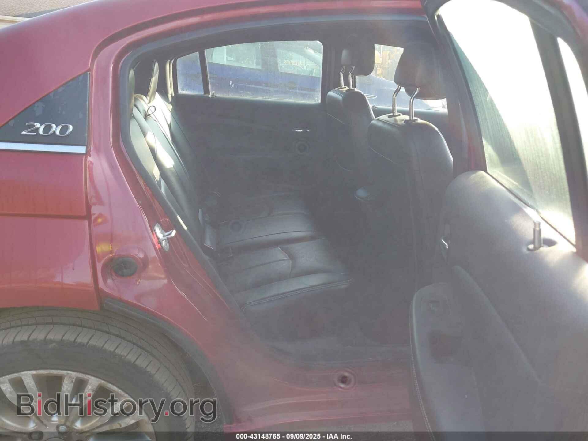 2012 CHRYSLER 200 - VIN: 1C3CCBCB2CN305587 - Фото 8