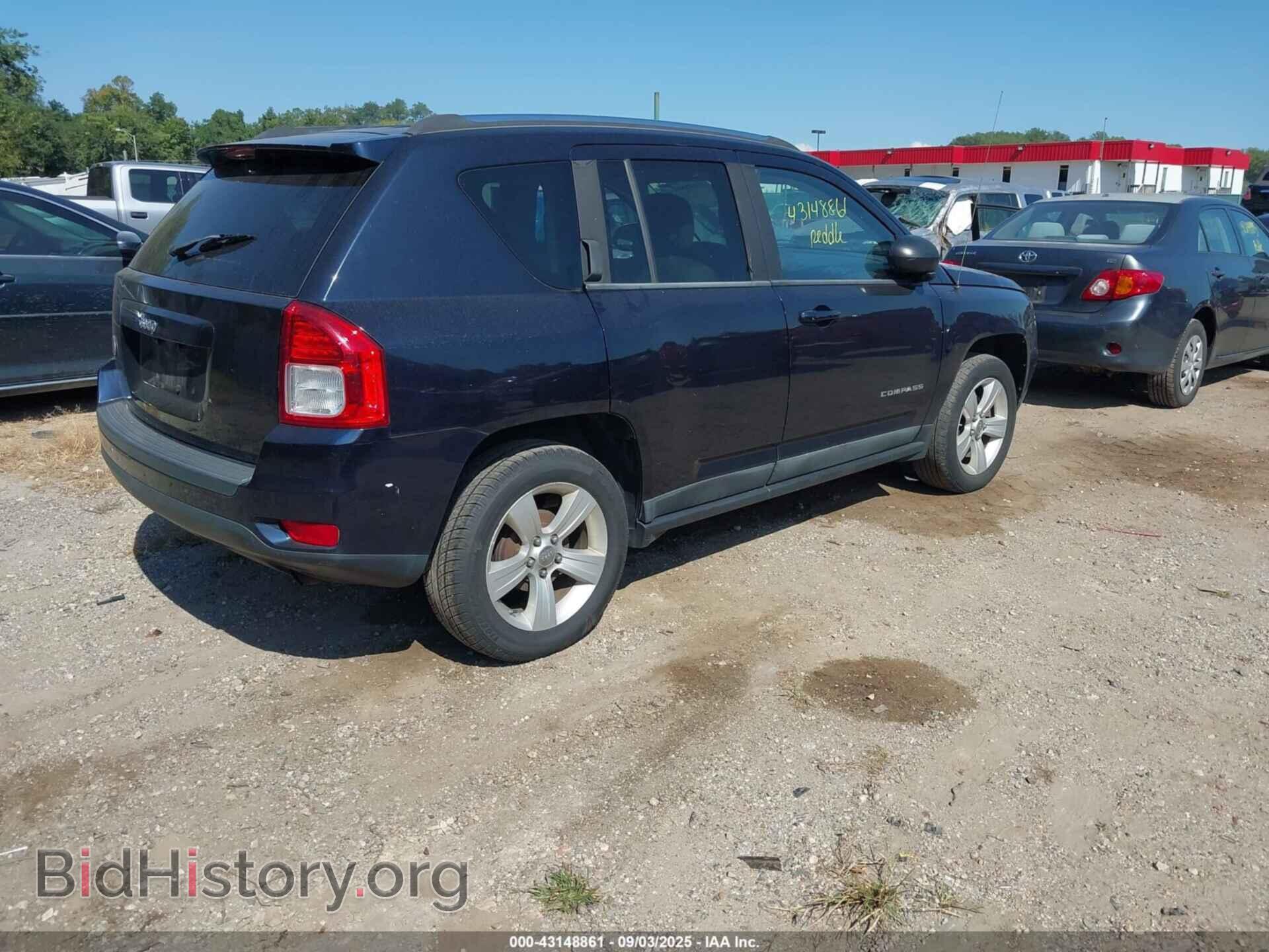 2011 JEEP COMPASS - VIN: 1J4NT1FA5BD213549 - Photo 4