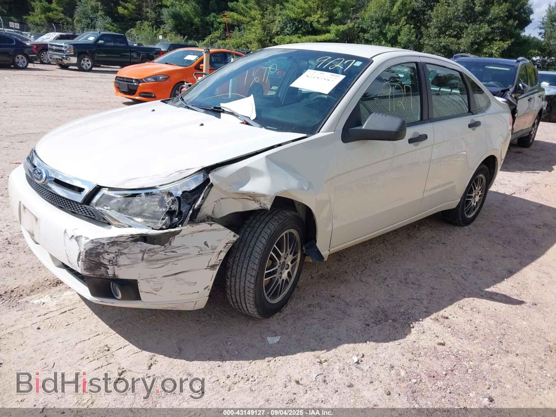 2010 FORD FOCUS - VIN: 1FAHP3FN9AW287975 - Фото 2