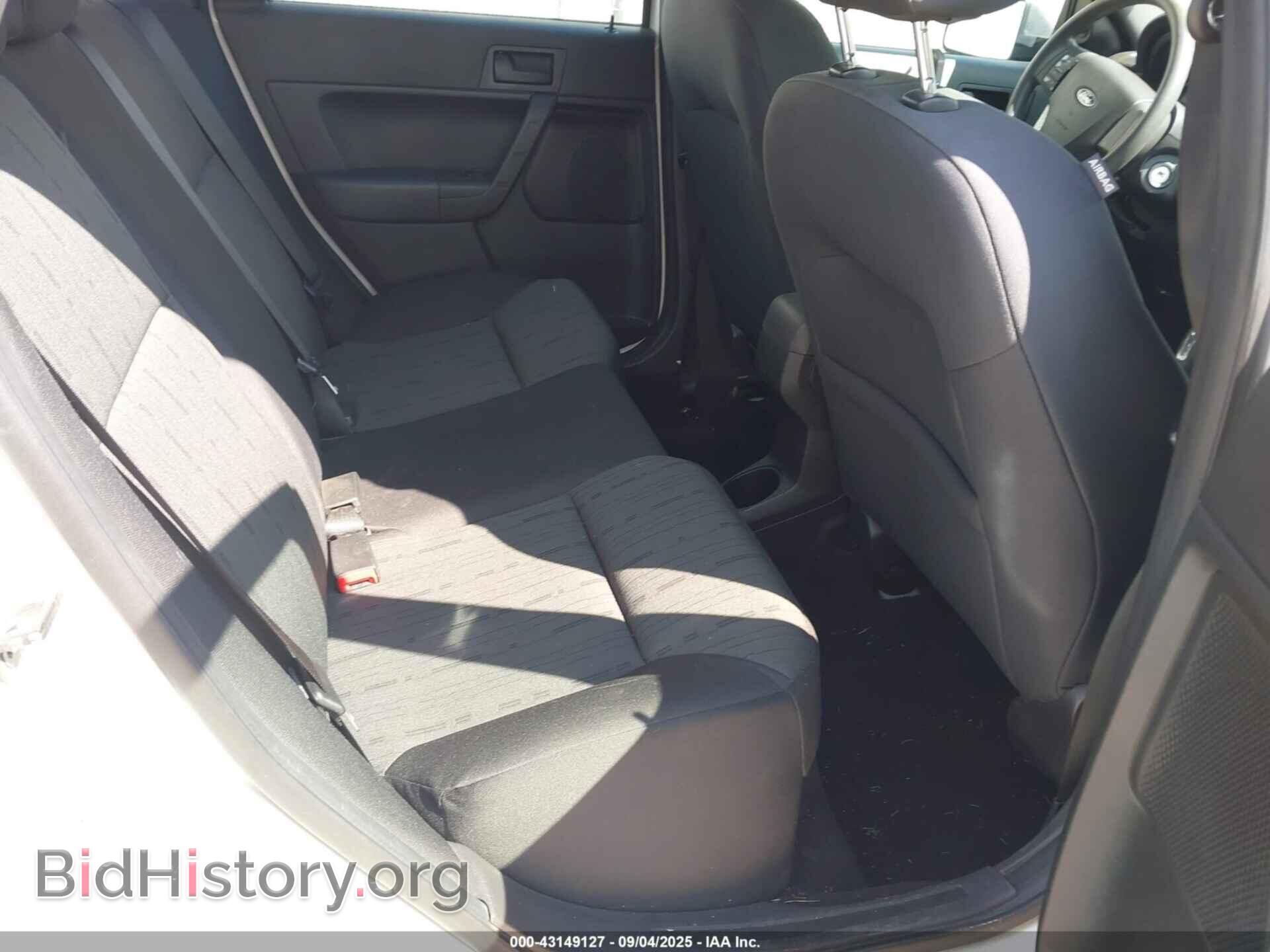 2010 FORD FOCUS - VIN: 1FAHP3FN9AW287975 - Фото 8