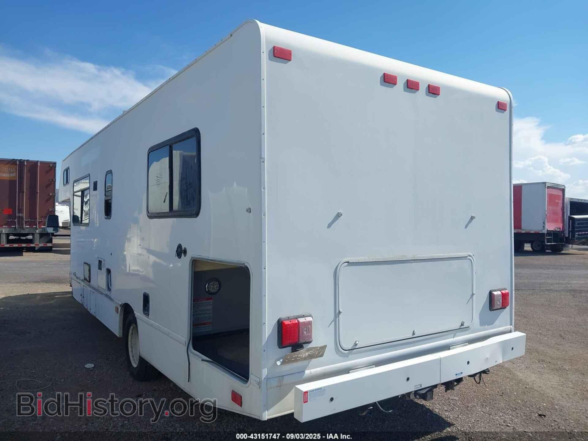 2018 FORD E-450 CUTAWAY - VIN: 1FDXE4FS6JDC24878 - Фото 3