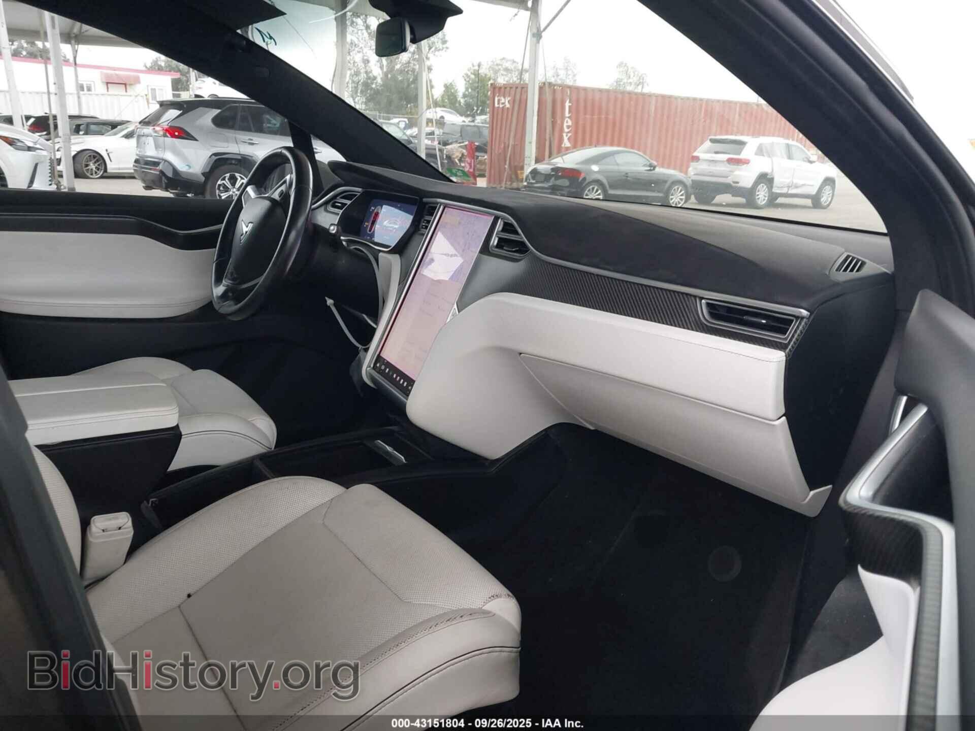 2016 TESLA MODEL X - VIN: 5YJXCAE26GF006550 - Фото 5