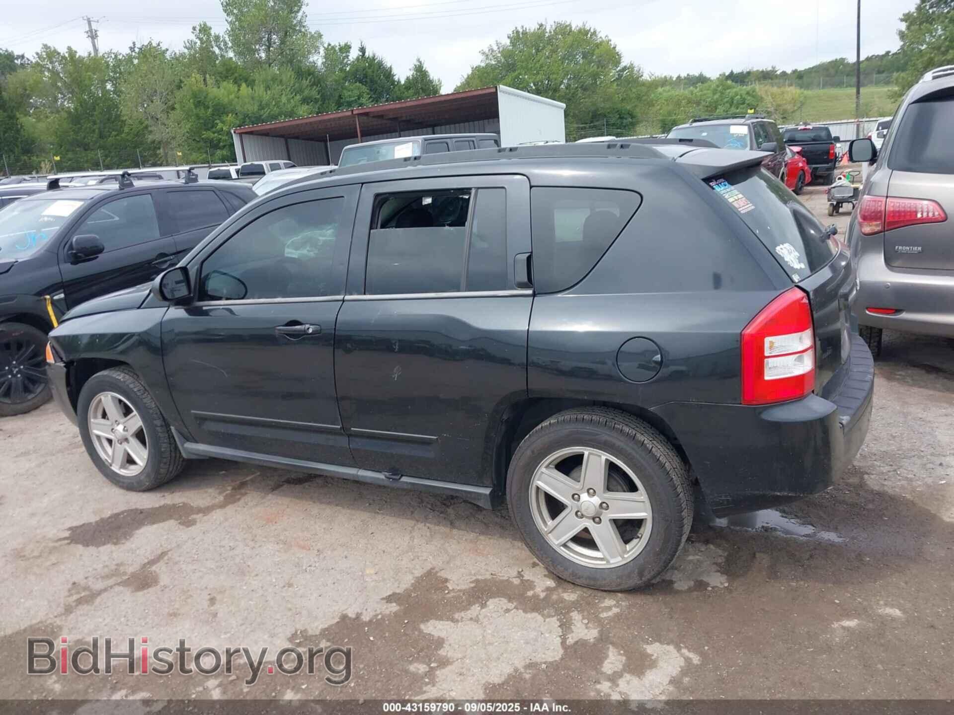 2010 JEEP COMPASS - VIN: 1J4NT4FA6AD526190 - Фото 14