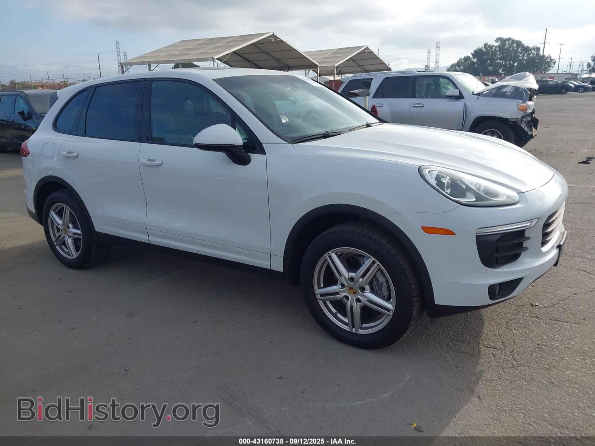 Фотография WP1AA2A21GLA11027 - PORSCHE CAYENNE 2016