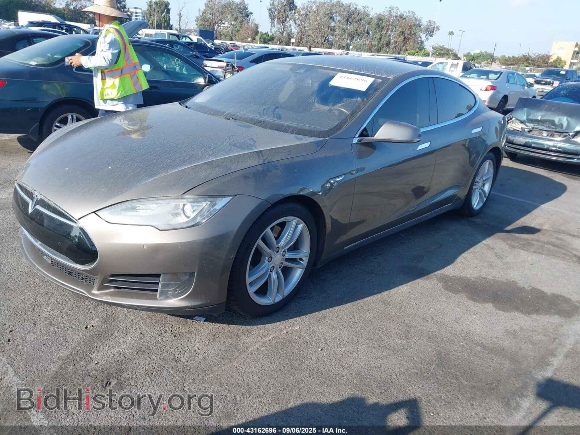 2015 TESLA MODEL S - VIN: 5YJSA1S26FF097452 - Photo 2