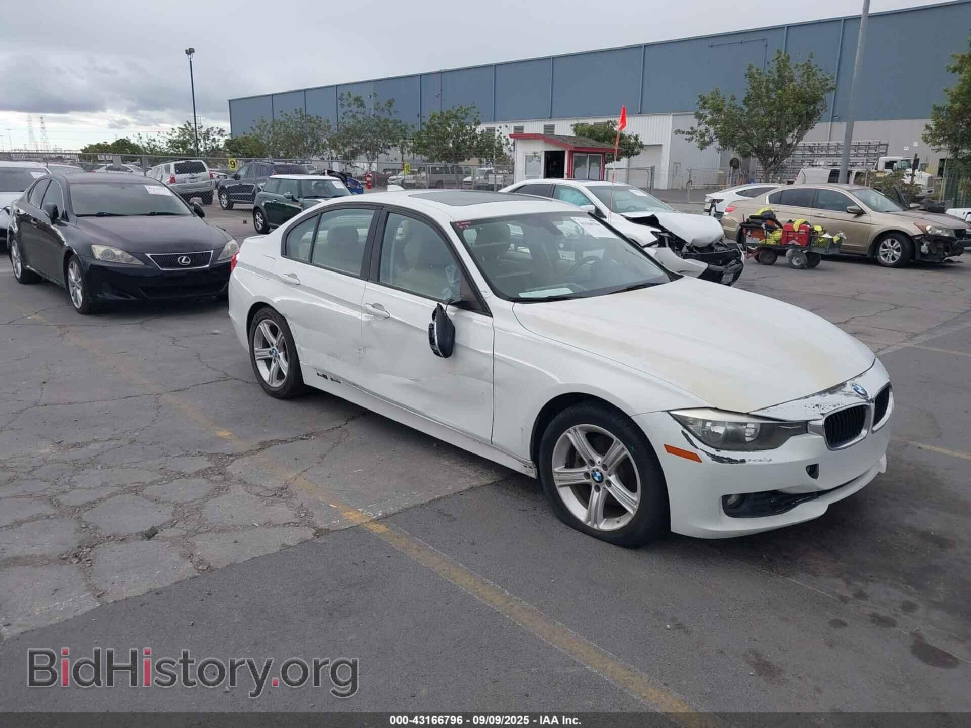 Фотография WBA3C1C54CF434437 - BMW 328I 2012
