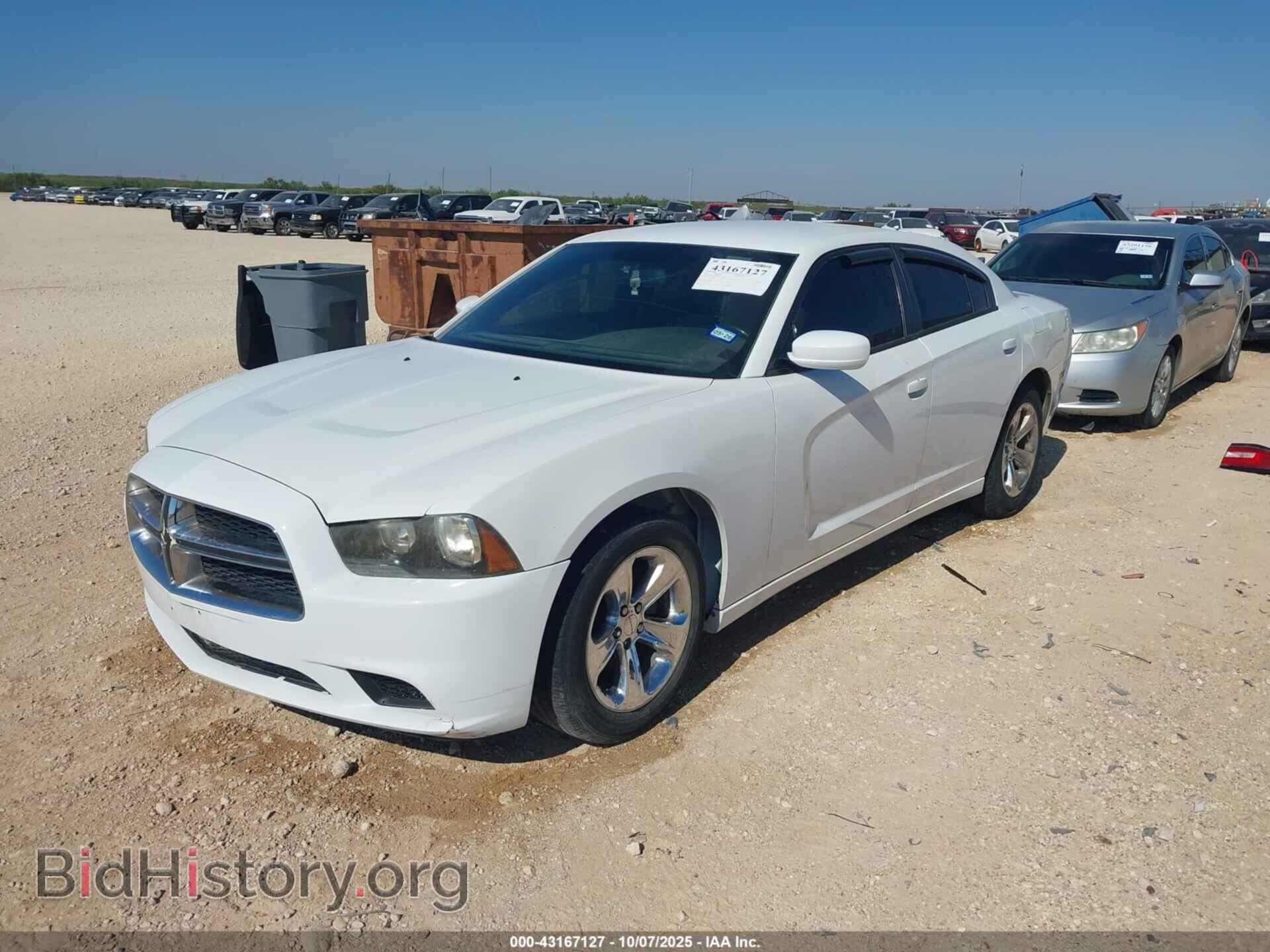 2011 DODGE CHARGER - VIN: 2B3CL3CG4BH516179 - Фото 2