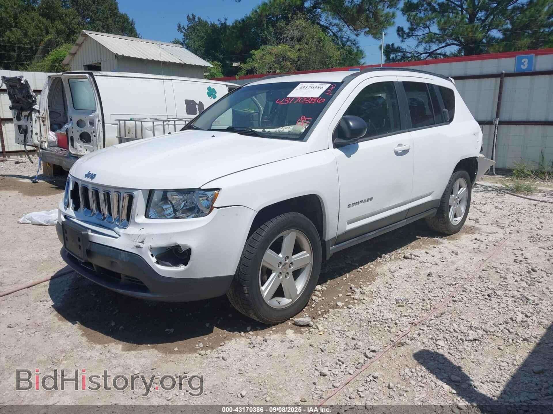 2012 JEEP COMPASS - VIN: 1C4NJDCB1CD564194 - Фото 2