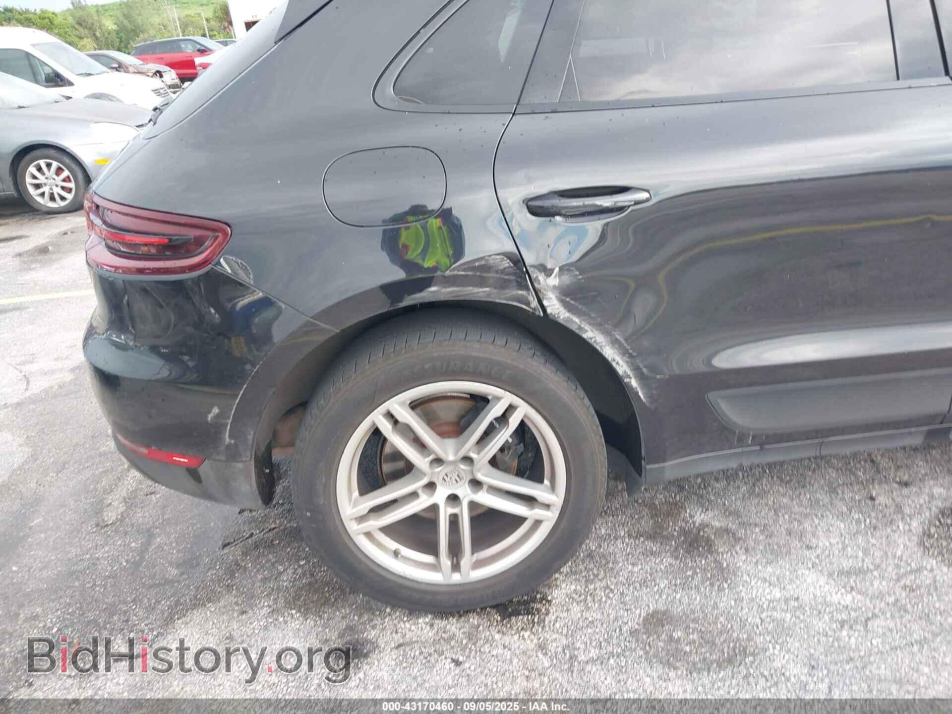 2017 PORSCHE MACAN - VIN: WP1AA2A50HLB08604 - Photo 18