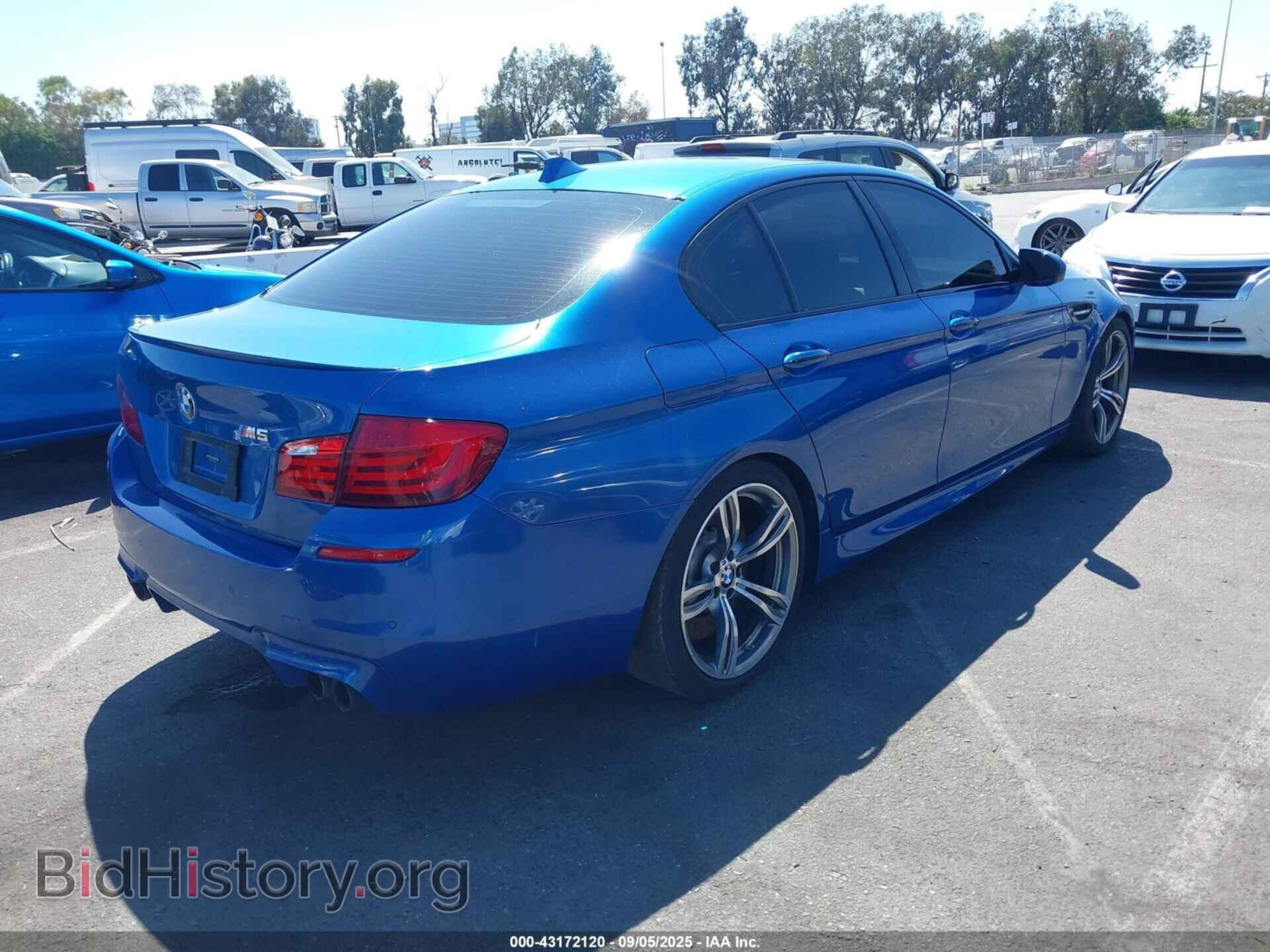 2013 BMW M5 - VIN: WBSFV9C50DC772955 - Photo 4