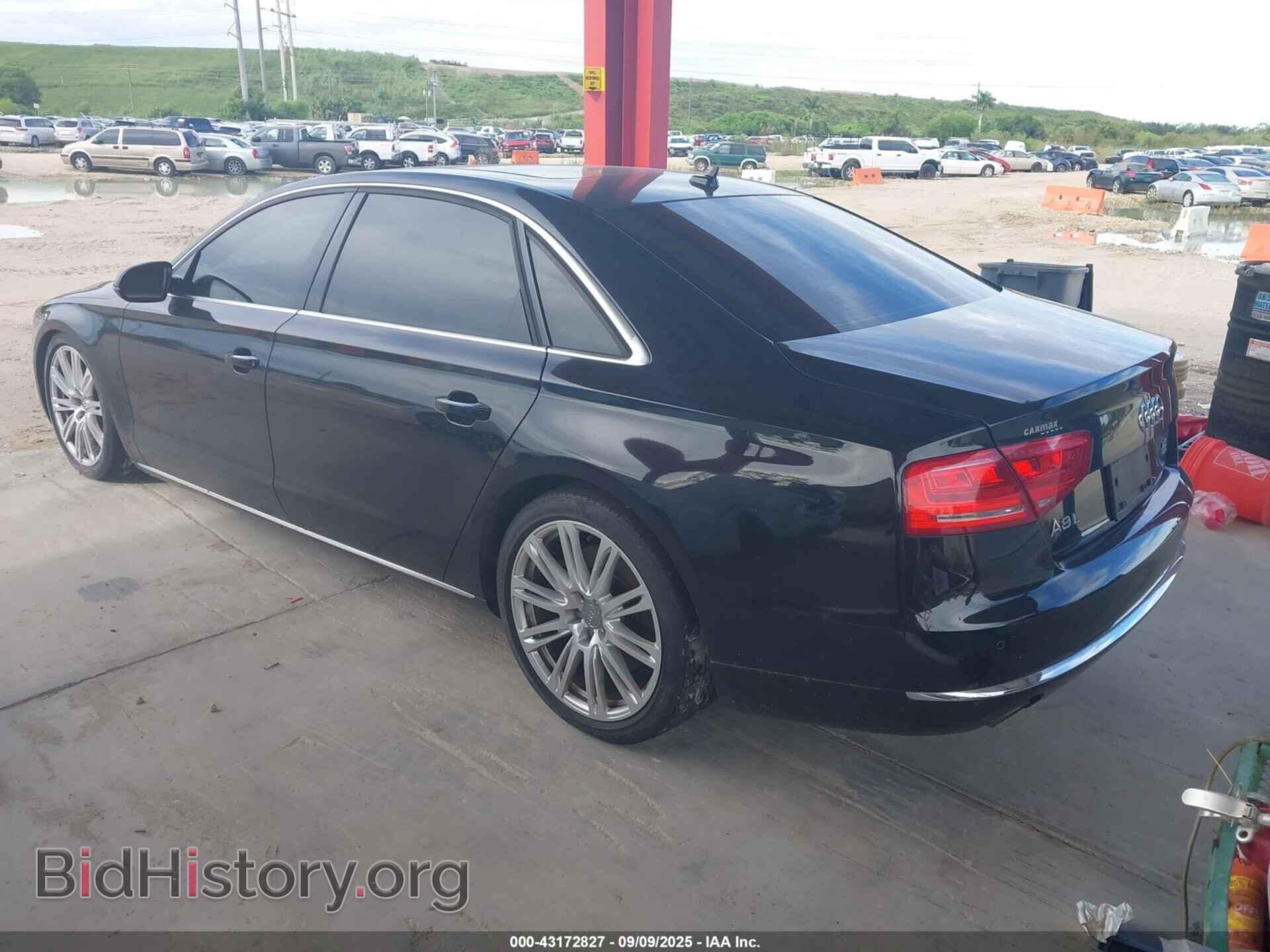2011 AUDI A8 L - VIN: WAURVAFD8BN004048 - Фото 3