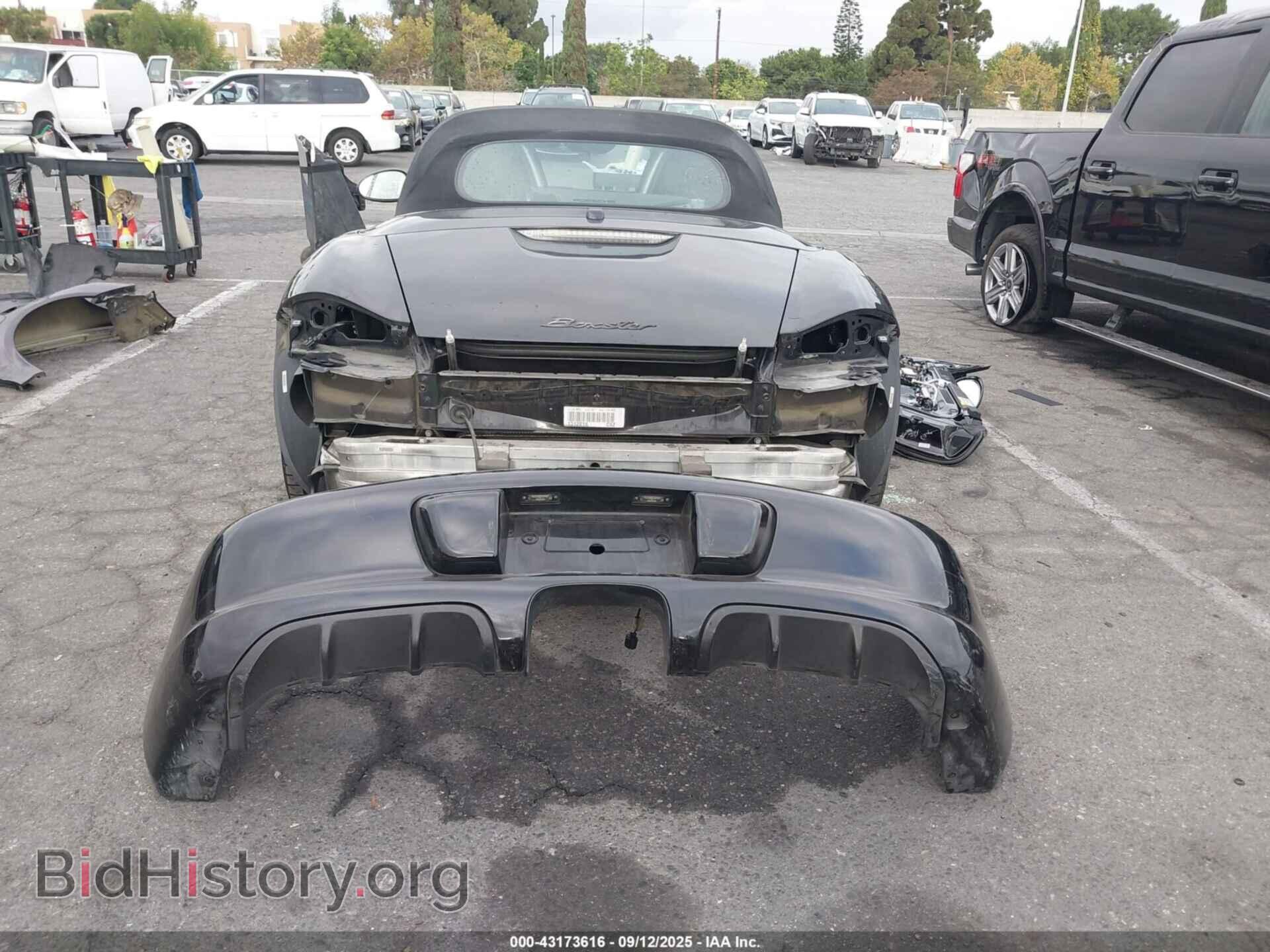 2011 PORSCHE BOXSTER - VIN: WP0CA2A84BS710620 - Фото 17