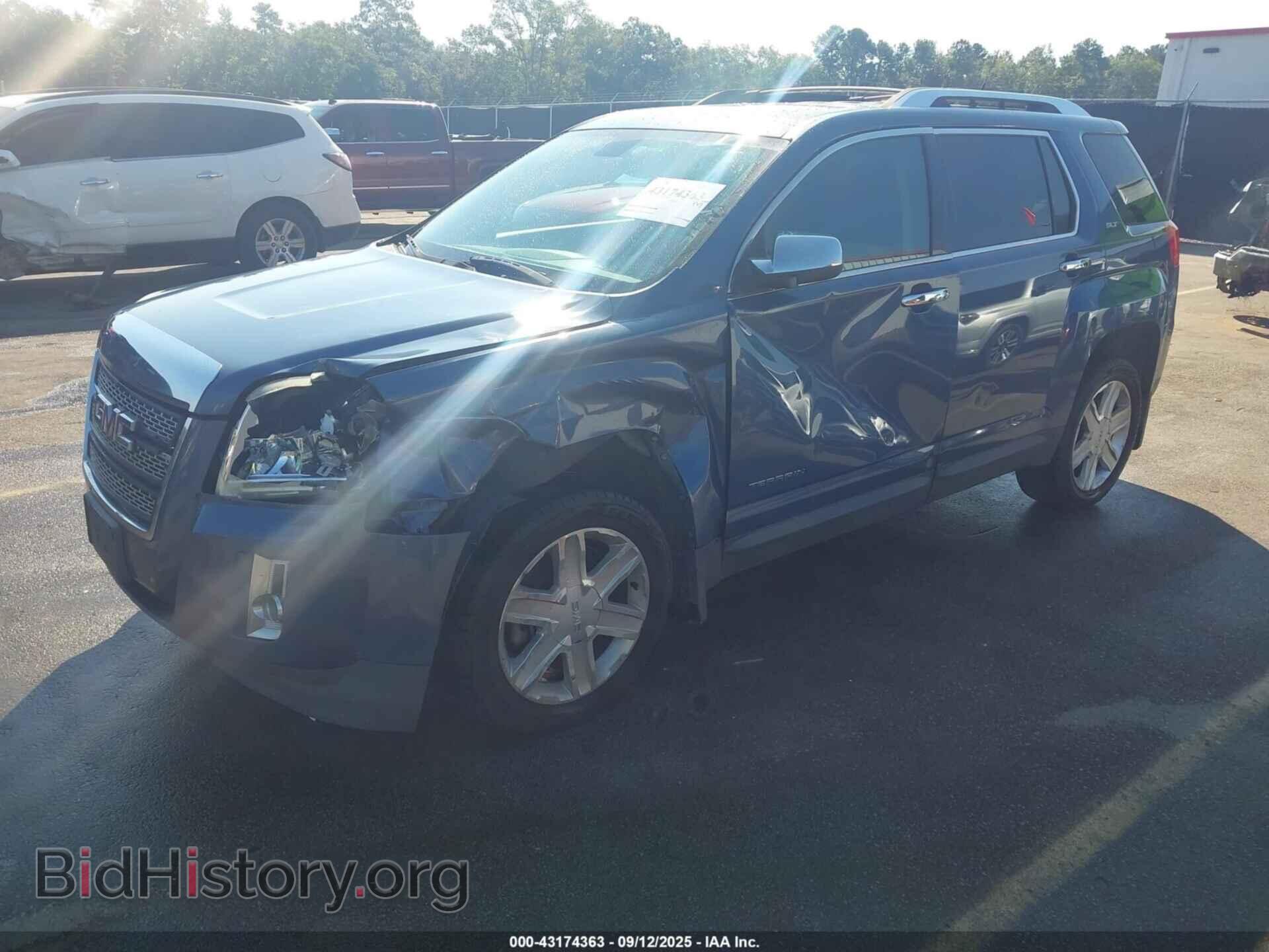 2011 GMC TERRAIN - VIN: 2CTALWEC9B6336276 - Photo 2