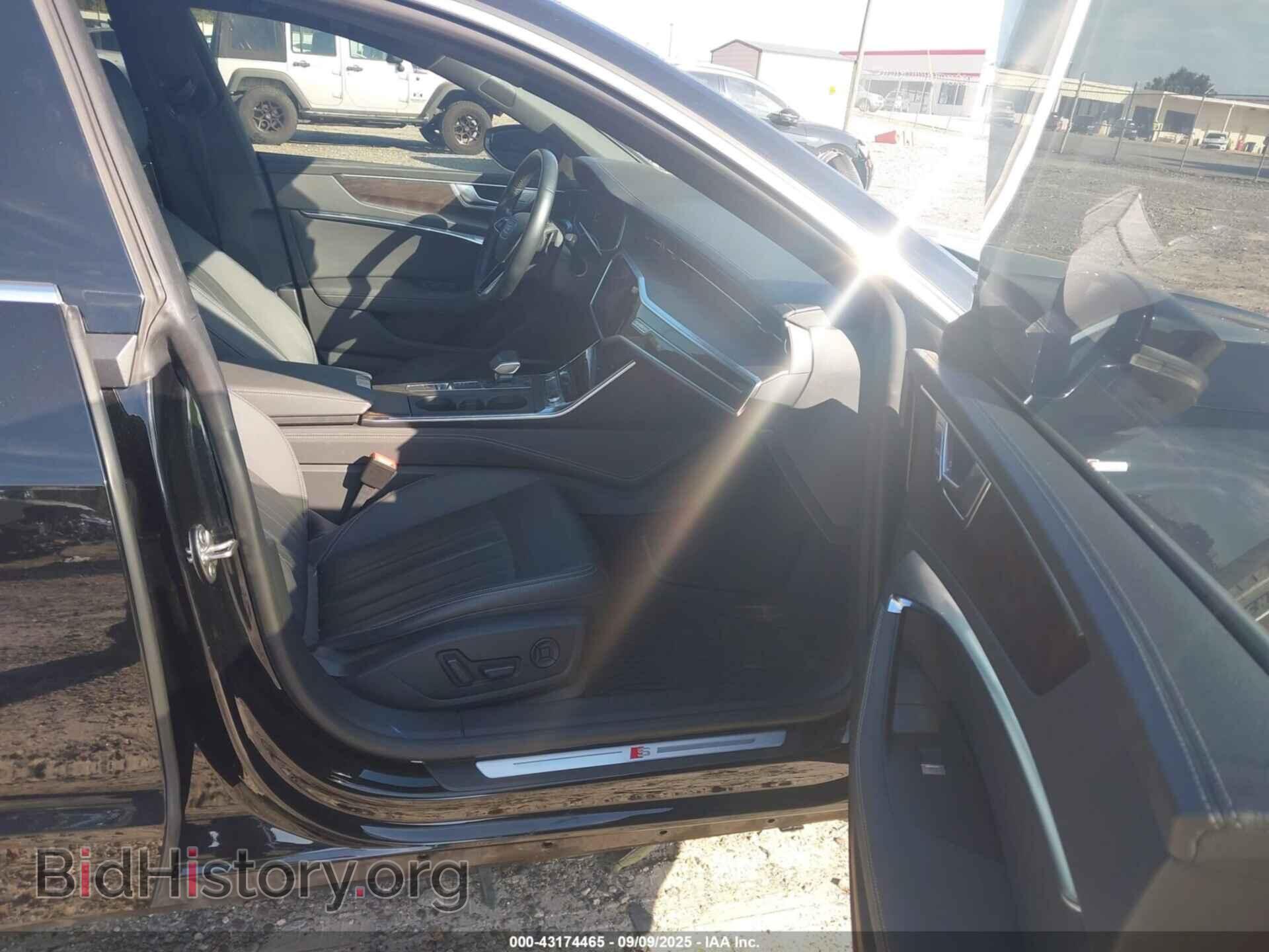 2019 AUDI A7 - VIN: WAUV2AF2XKN109910 - Фото 5