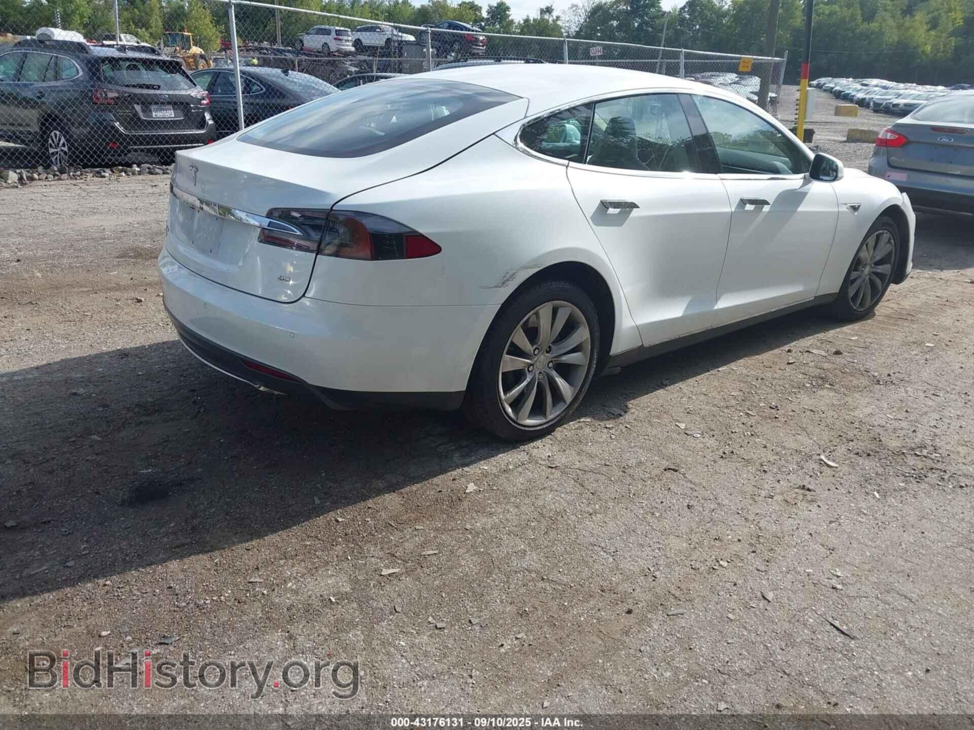 2014 TESLA MODEL S - VIN: 5YJSA1H13EFP32642 - Photo 4