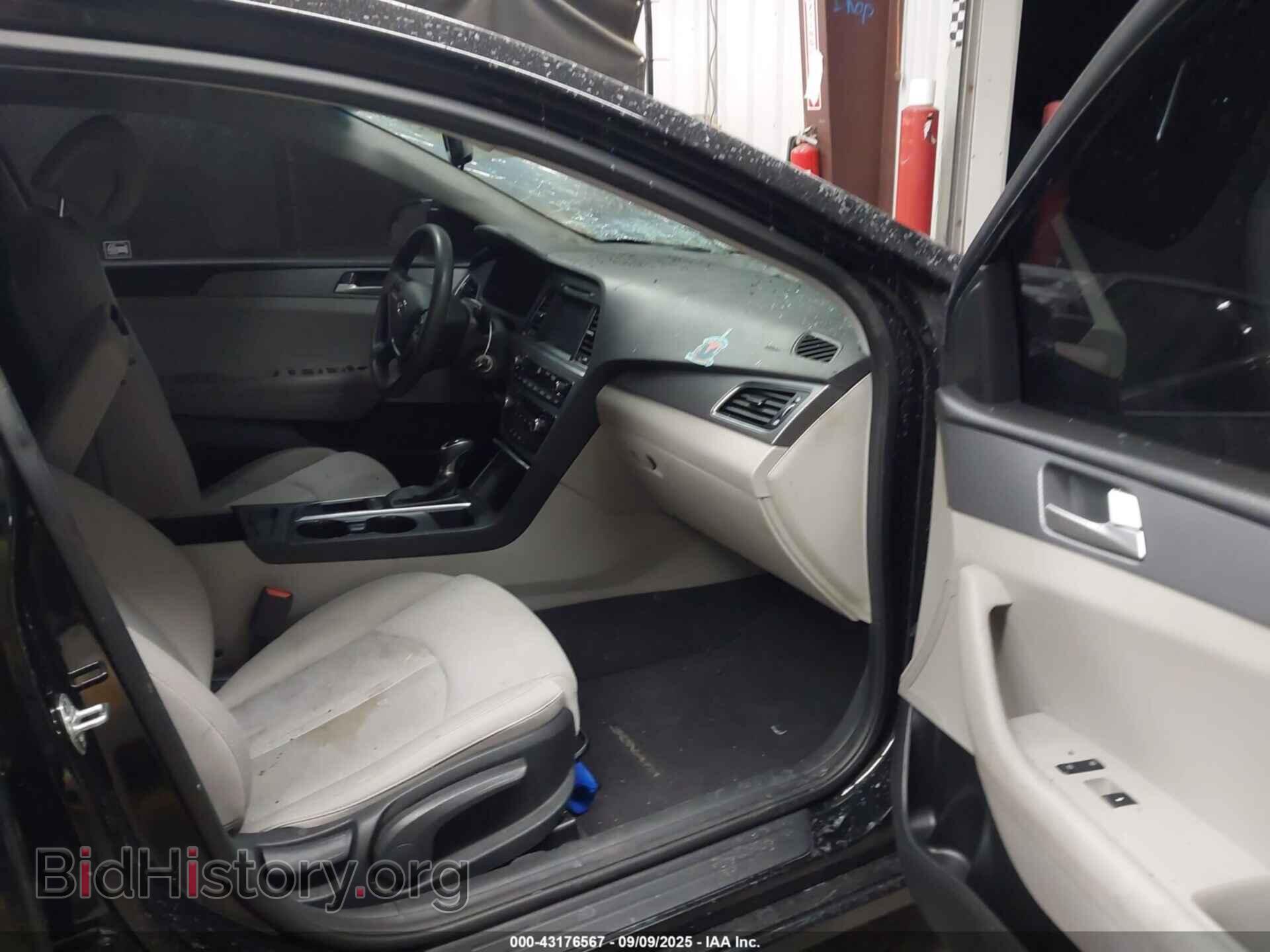 2017 HYUNDAI SONATA - VIN: 5NPE24AF6HH596000 - Фото 5