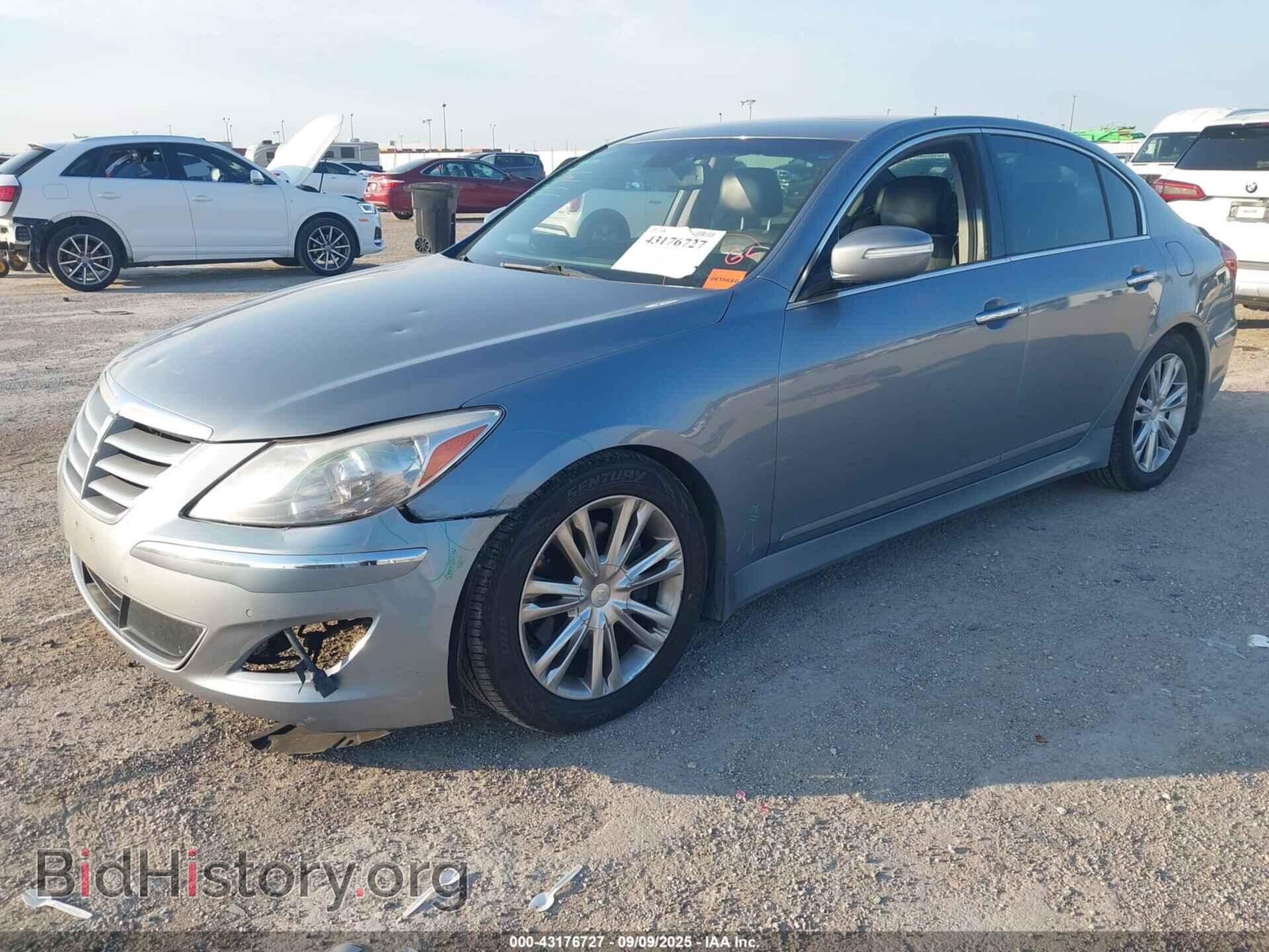 2013 HYUNDAI GENESIS - VIN: KMHGC4DD9DU256044 - Фото 2