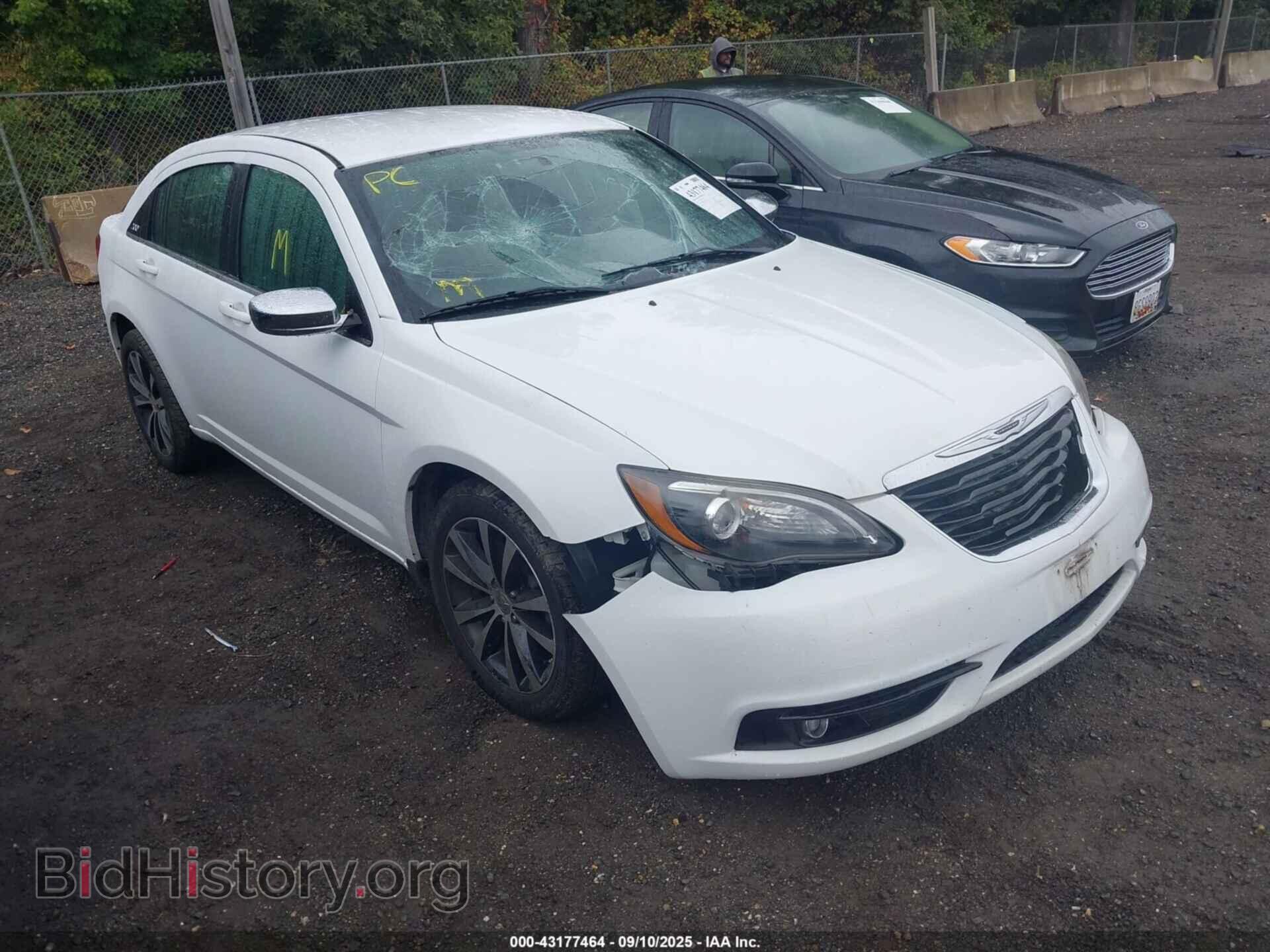 Photo 1C3CCBBB4DN574712 - CHRYSLER 200 2013
