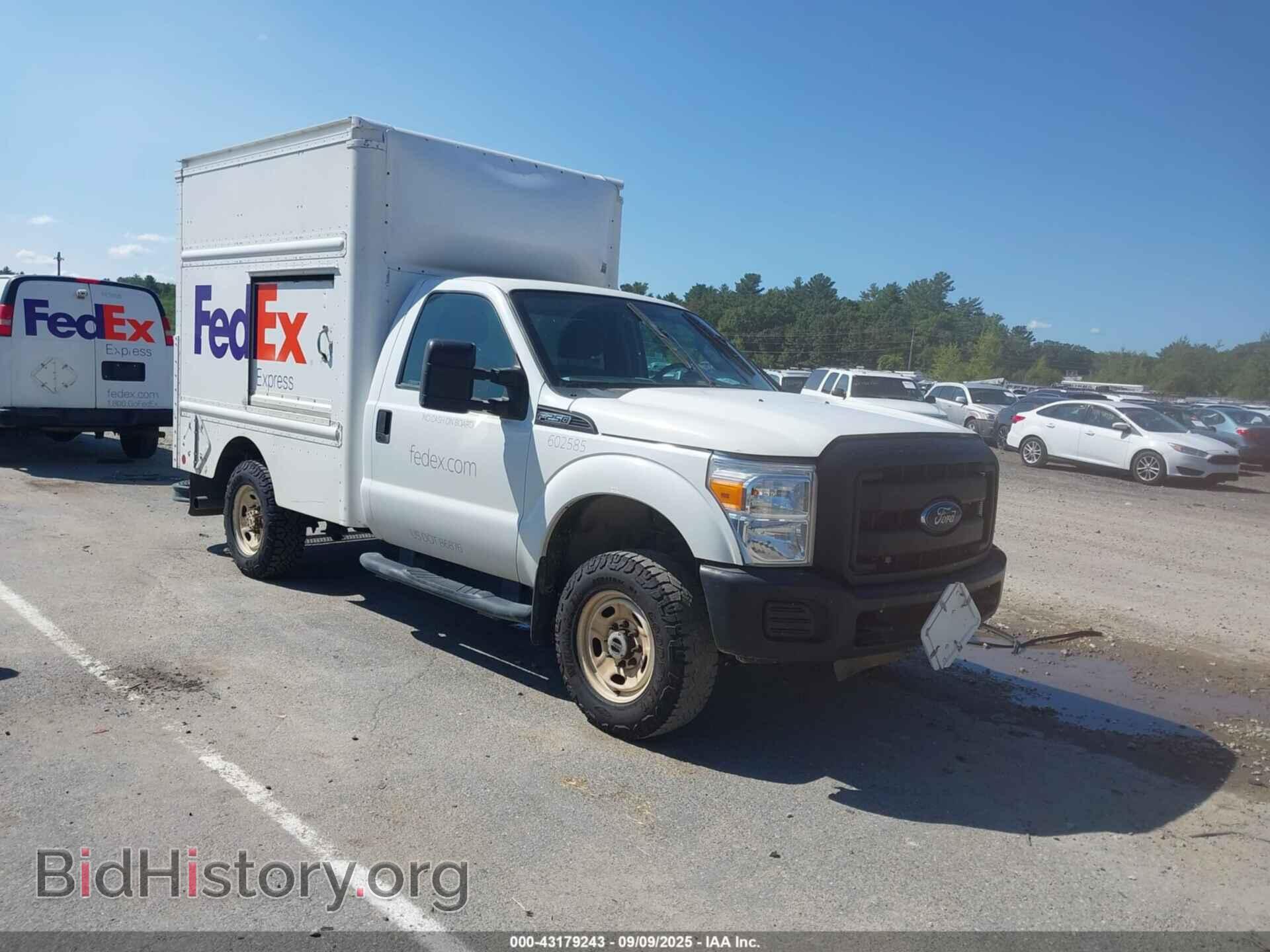 Фотография 1FDBF2B67FEA47585 - FORD F-250 2015