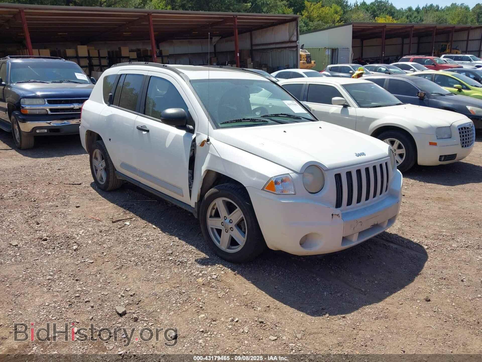 Photo 1J8FT57W17D216265 - JEEP COMPASS 2007