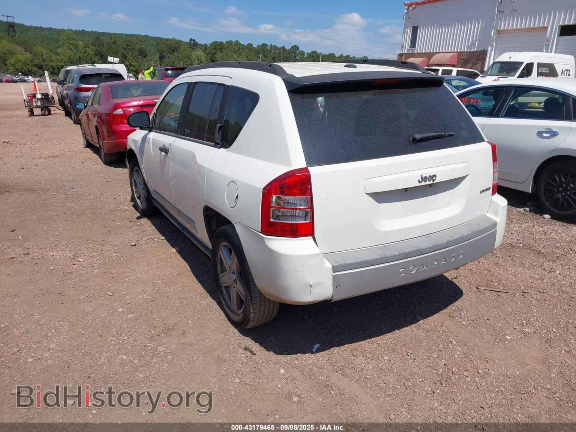 2007 JEEP COMPASS - VIN: 1J8FT57W17D216265 - Photo 3