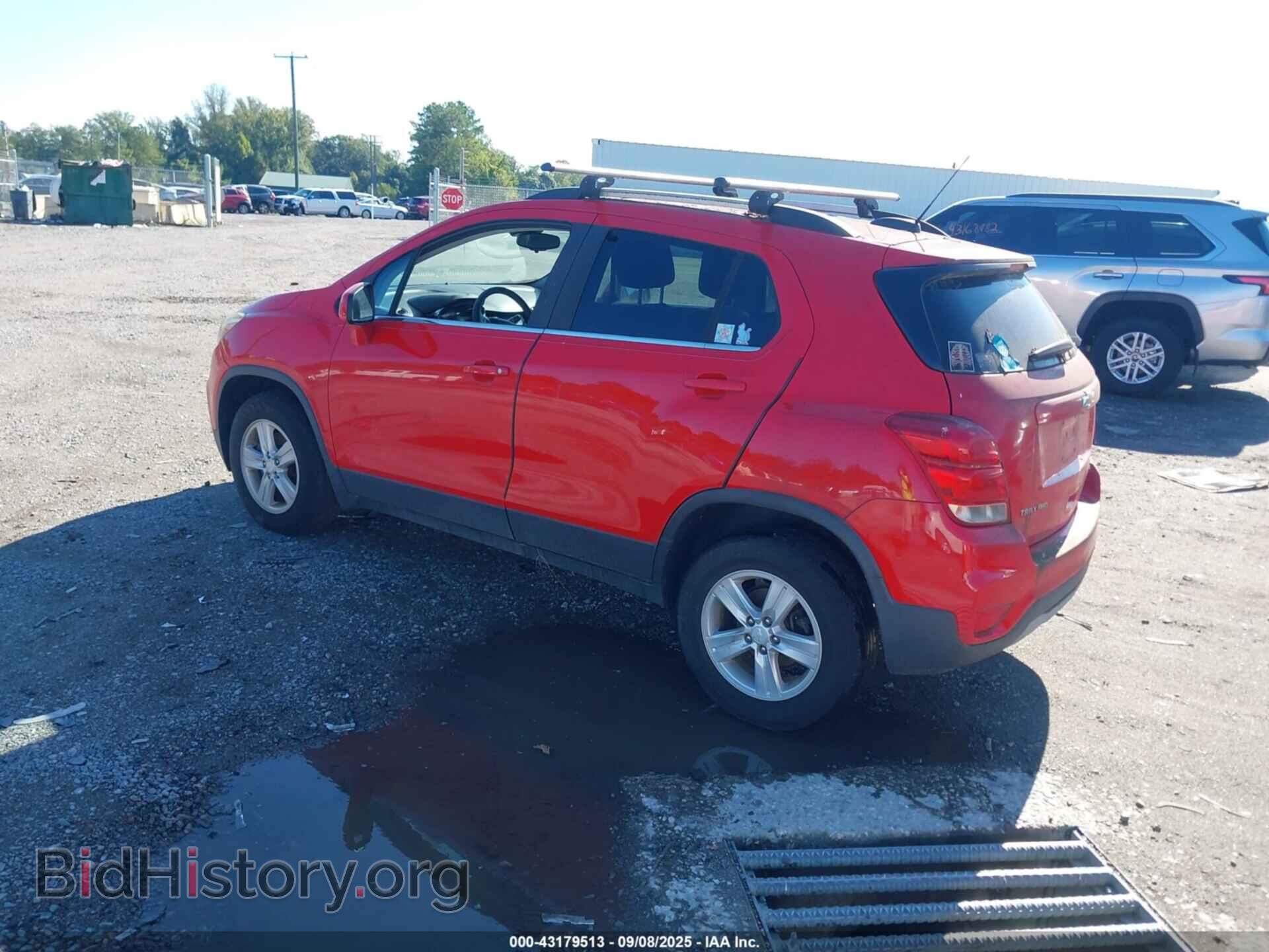 2017 CHEVROLET TRAX - VIN: 3GNCJPSB8HL195627 - Фото 3