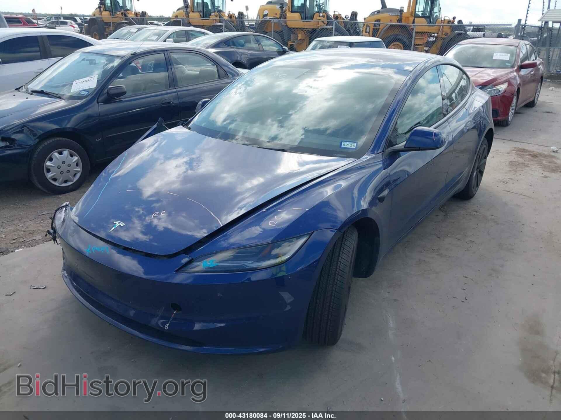 2025 TESLA MODEL 3 - VIN: 5YJ3E1EA2SF953982 - Фото 2