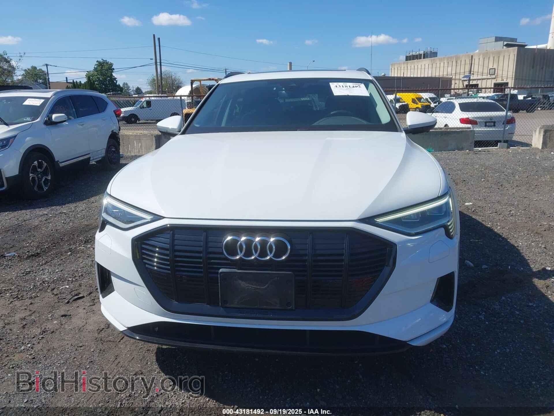 2022 AUDI E-TRON - VIN: WA1AAAGE0NB042425 - Photo 12