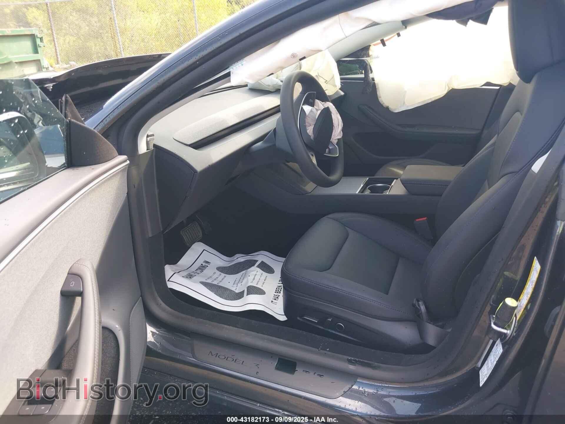 2025 TESLA MODEL 3 - VIN: 5YJ3E1EAXSF925329 - Фото 5