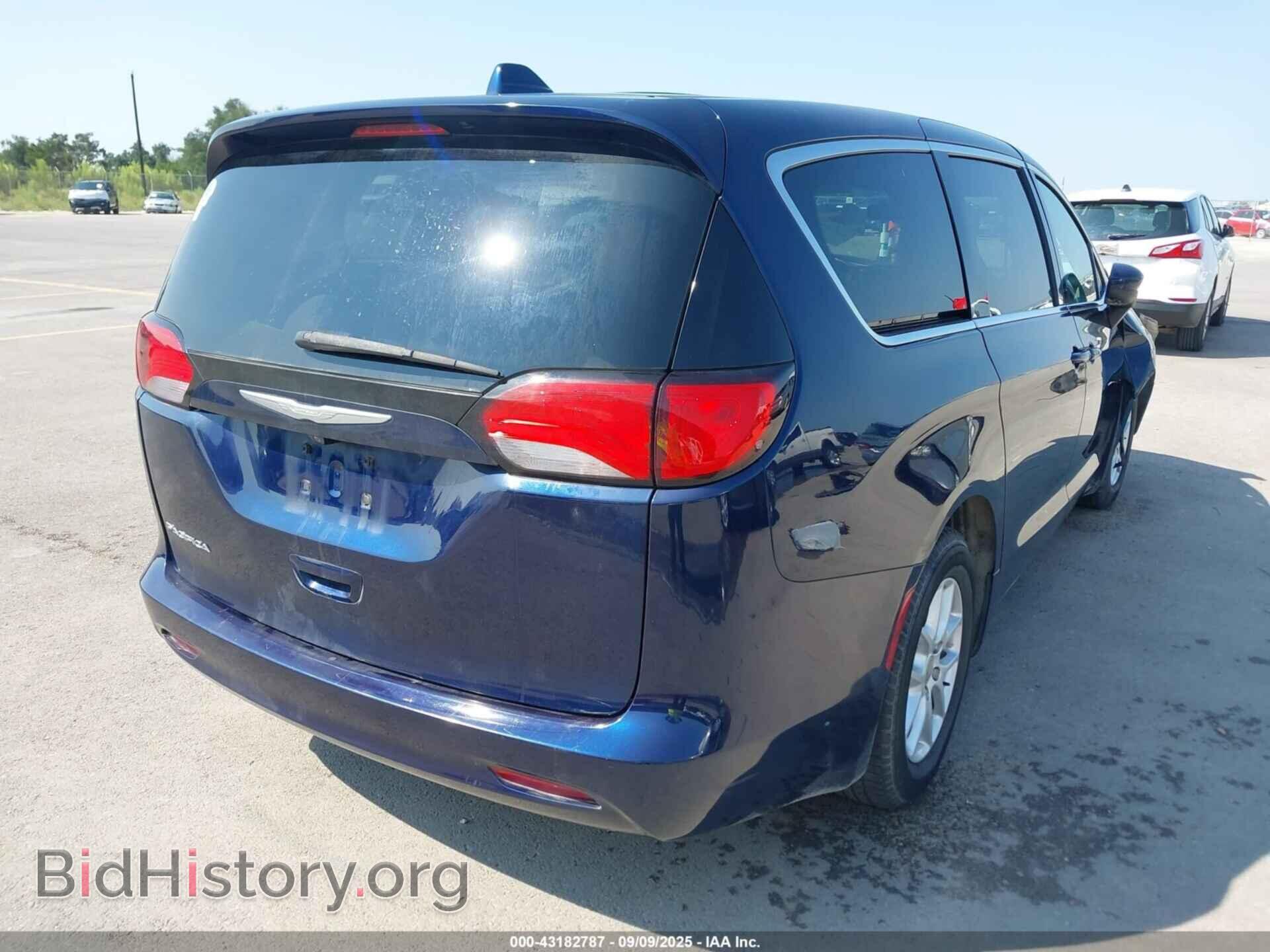 2017 CHRYSLER PACIFICA - VIN: 2C4RC1DG4HR519744 - Photo 4