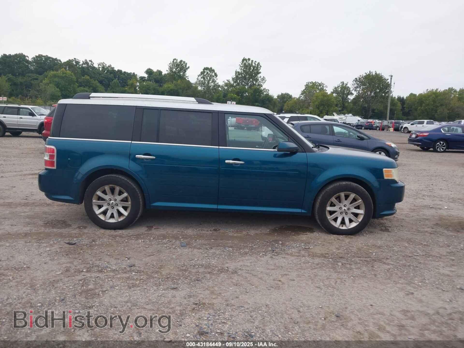 2011 FORD FLEX - VIN: 2FMGK5CC7BBD13832 - Photo 13