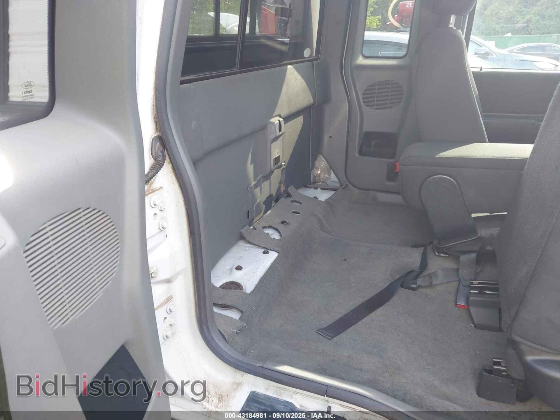 2011 FORD RANGER - VIN: 1FTLR4FE7BPB22829 - Фото 8