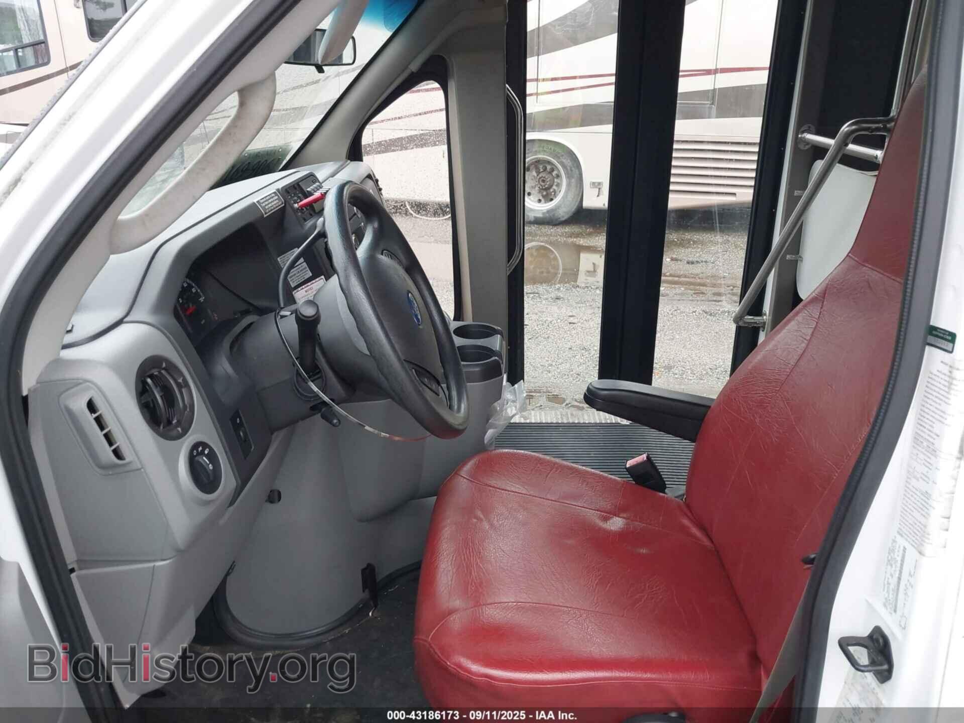 2012 FORD E-350 CUTAWAY - VIN: 1FDEE3FL5CDA21557 - Фото 6