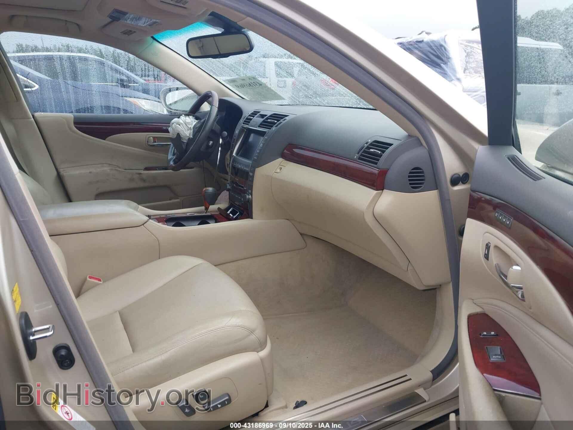 2009 LEXUS LS 460 - VIN: JTHBL46F995090704 - Photo 5