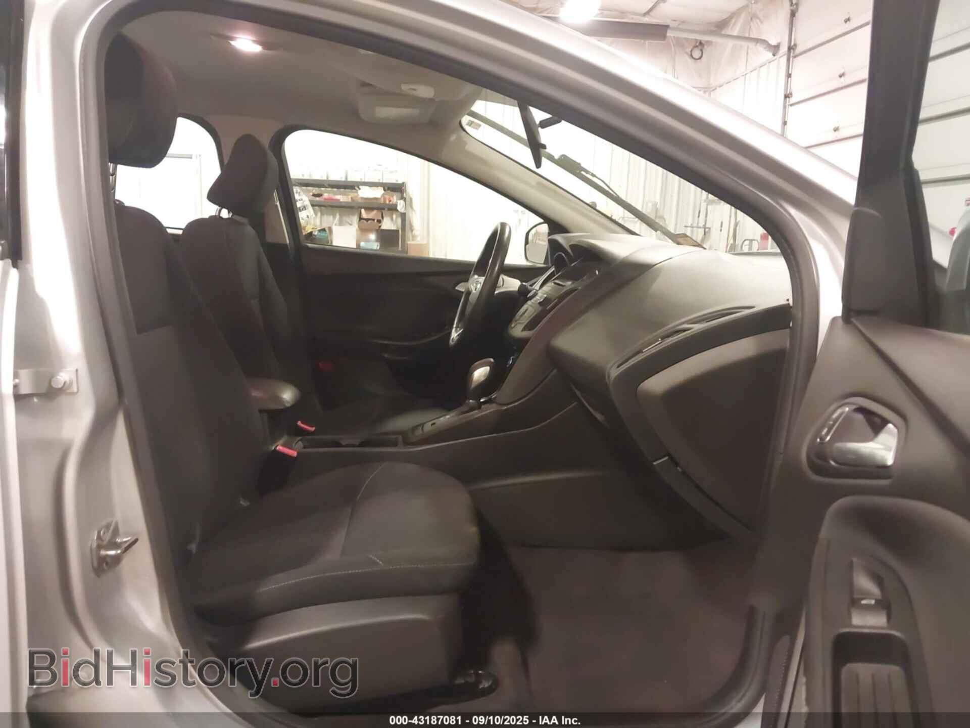 2017 FORD FOCUS - VIN: 1FADP3F24HL325063 - Photo 5