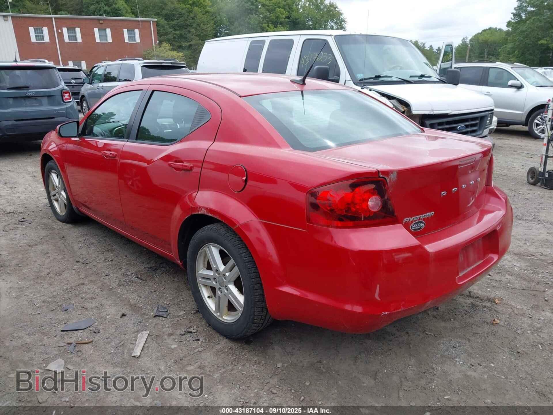 2011 DODGE AVENGER - VIN: 1B3BD1FB6BN531741 - Фото 3