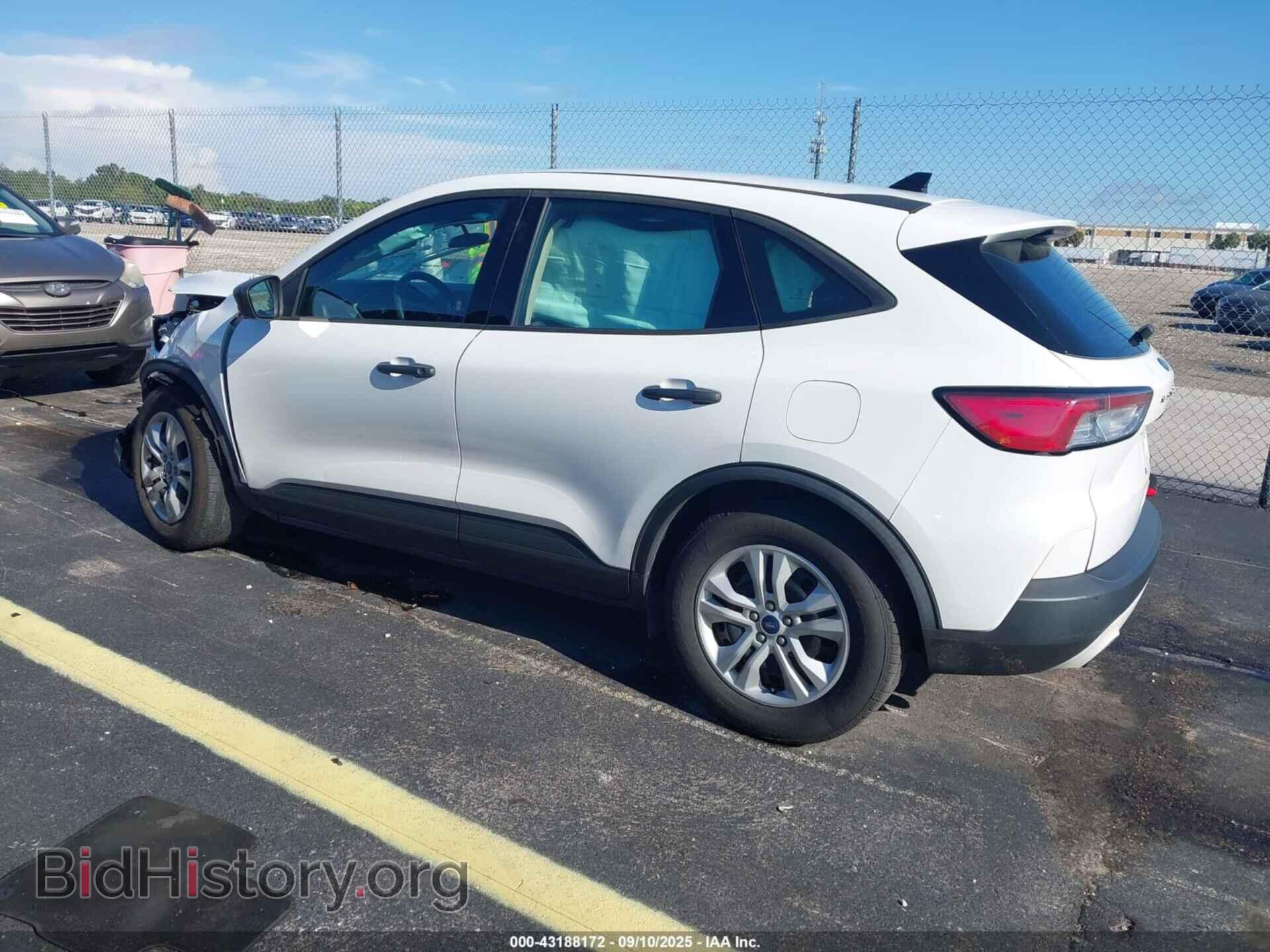 2020 FORD ESCAPE - VIN: 1FMCU0F63LUA23956 - Photo 3