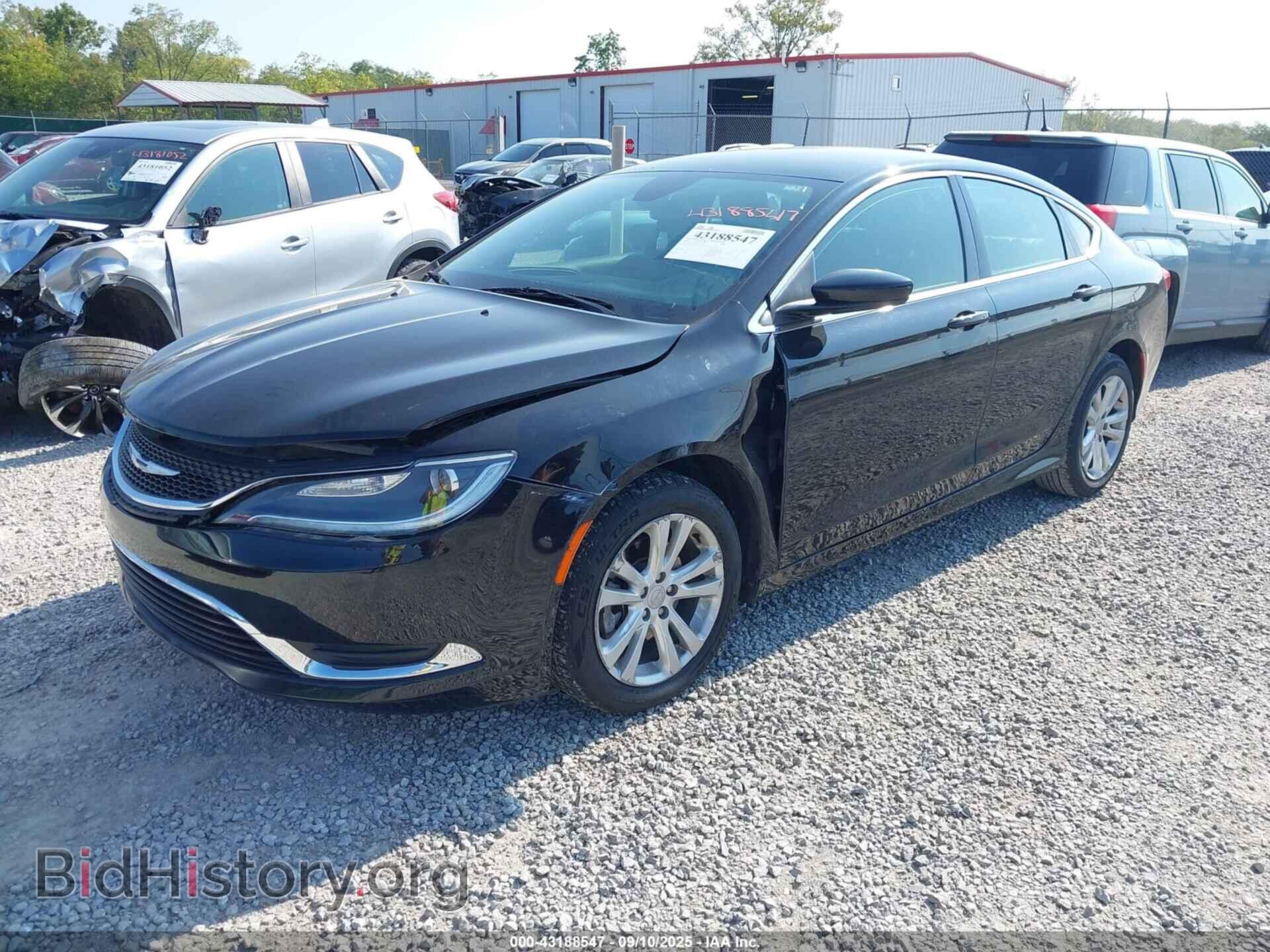 2016 CHRYSLER 200 - VIN: 1C3CCCAB7GN195263 - Фото 2