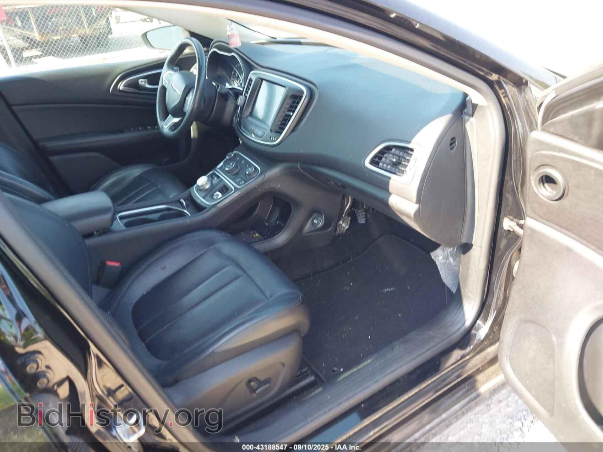2016 CHRYSLER 200 - VIN: 1C3CCCAB7GN195263 - Фото 5