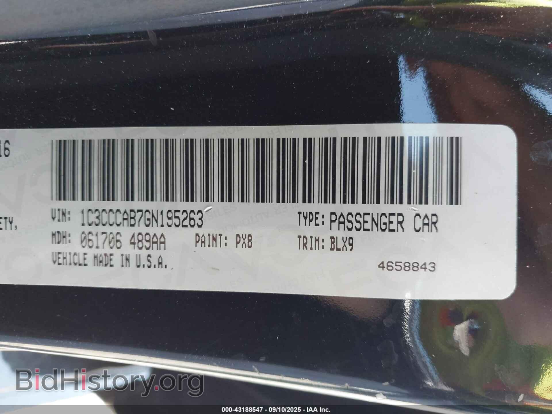 2016 CHRYSLER 200 - VIN: 1C3CCCAB7GN195263 - Фото 9