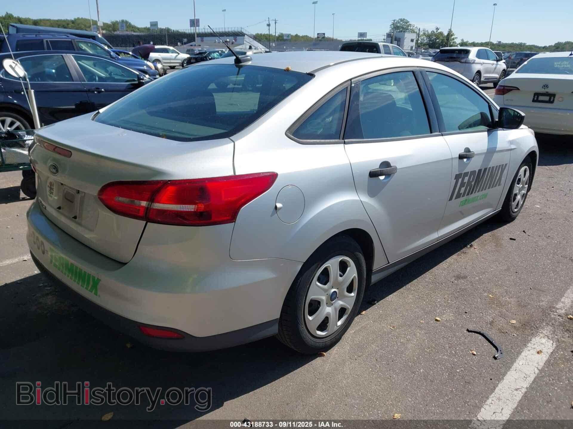 2016 FORD FOCUS - VIN: 1FADP3E21GL218052 - Photo 4
