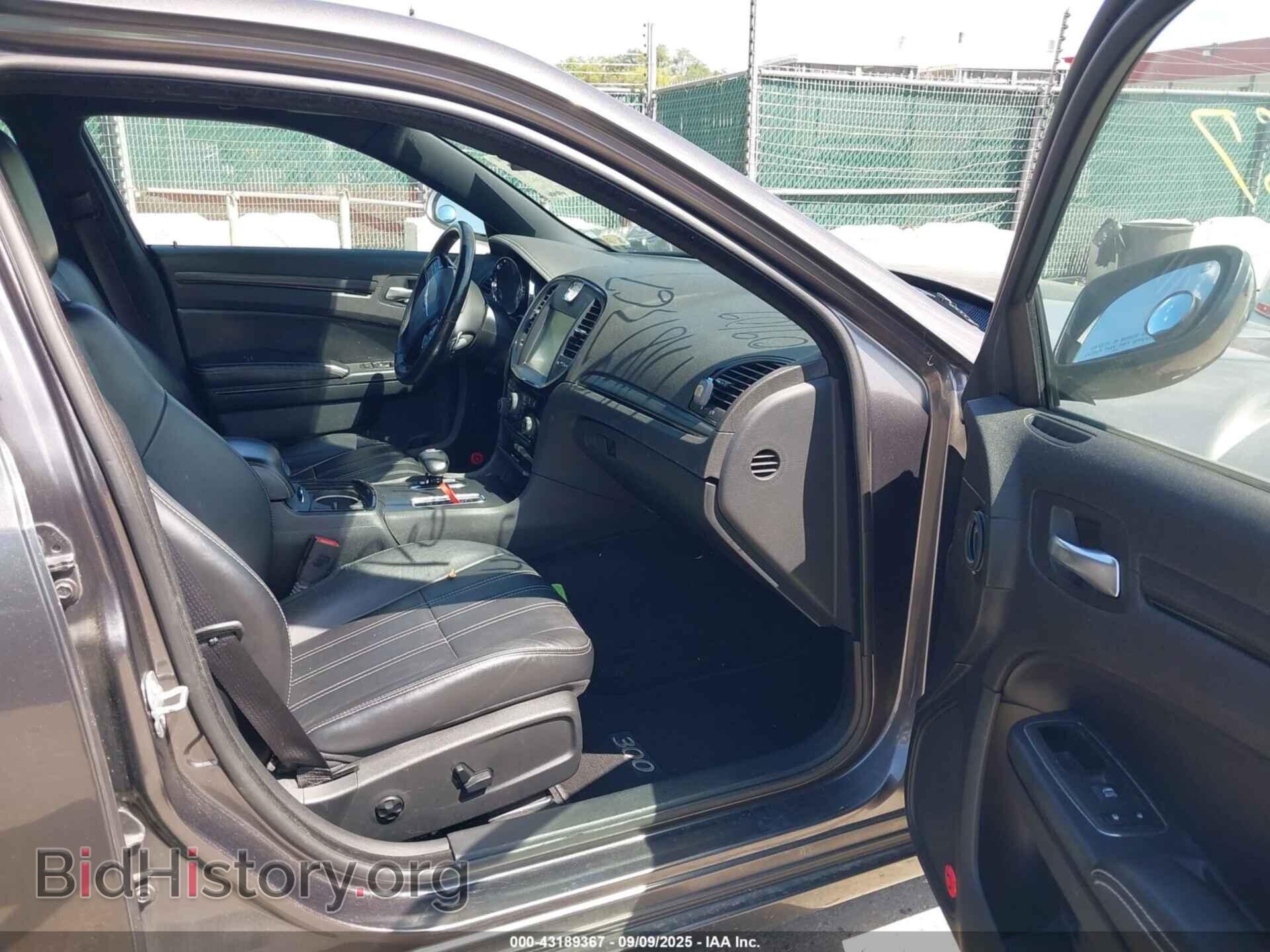 2014 CHRYSLER 300 - VIN: 2C3CCAGGXEH222582 - Фото 5