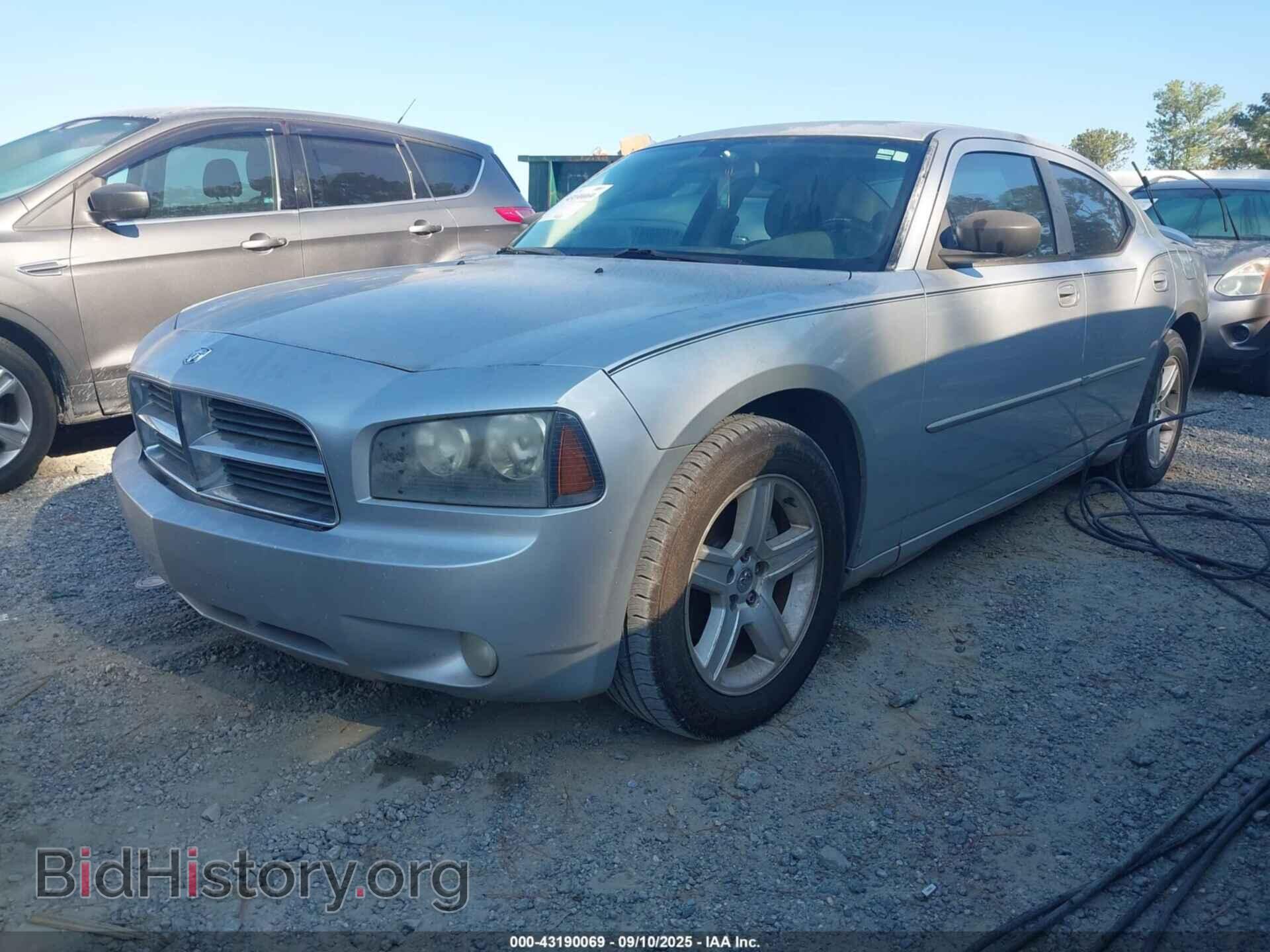 2010 DODGE CHARGER - VIN: 2B3CA3CV4AH138190 - Фото 2