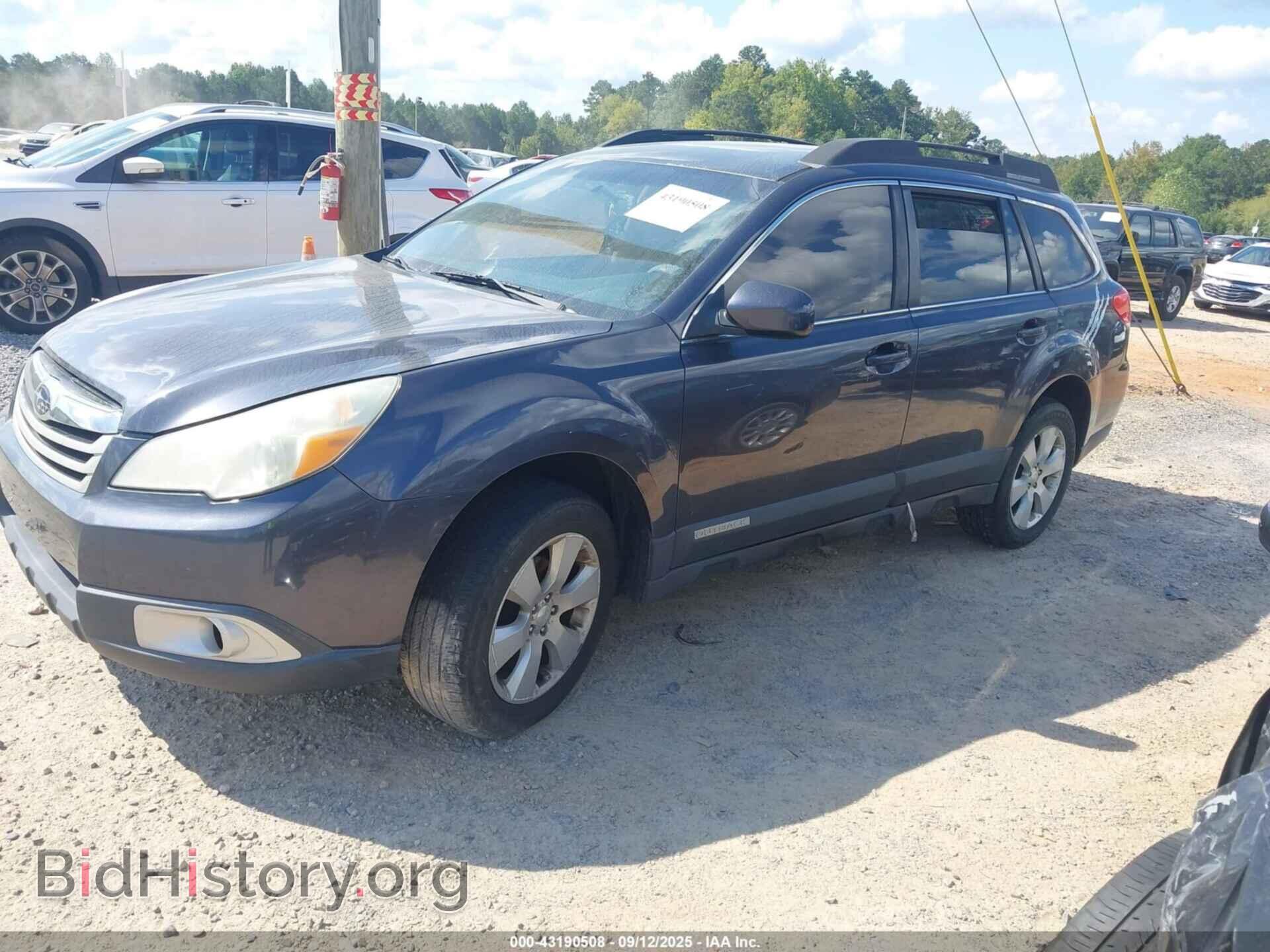 2011 SUBARU OUTBACK - VIN: 4S4BRBCC0B3405305 - Фото 2