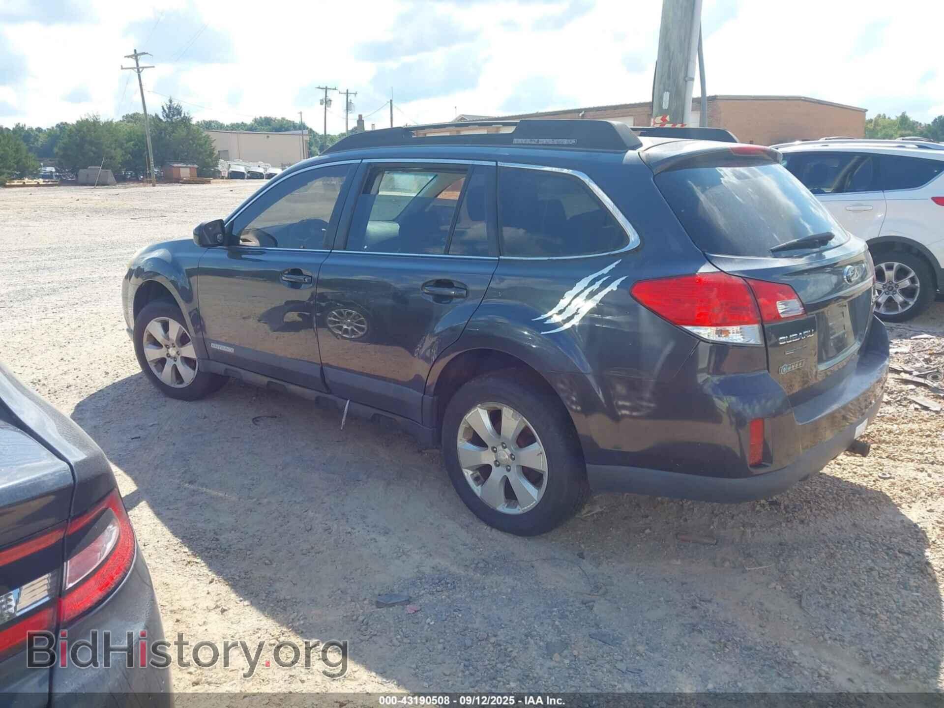 2011 SUBARU OUTBACK - VIN: 4S4BRBCC0B3405305 - Фото 3