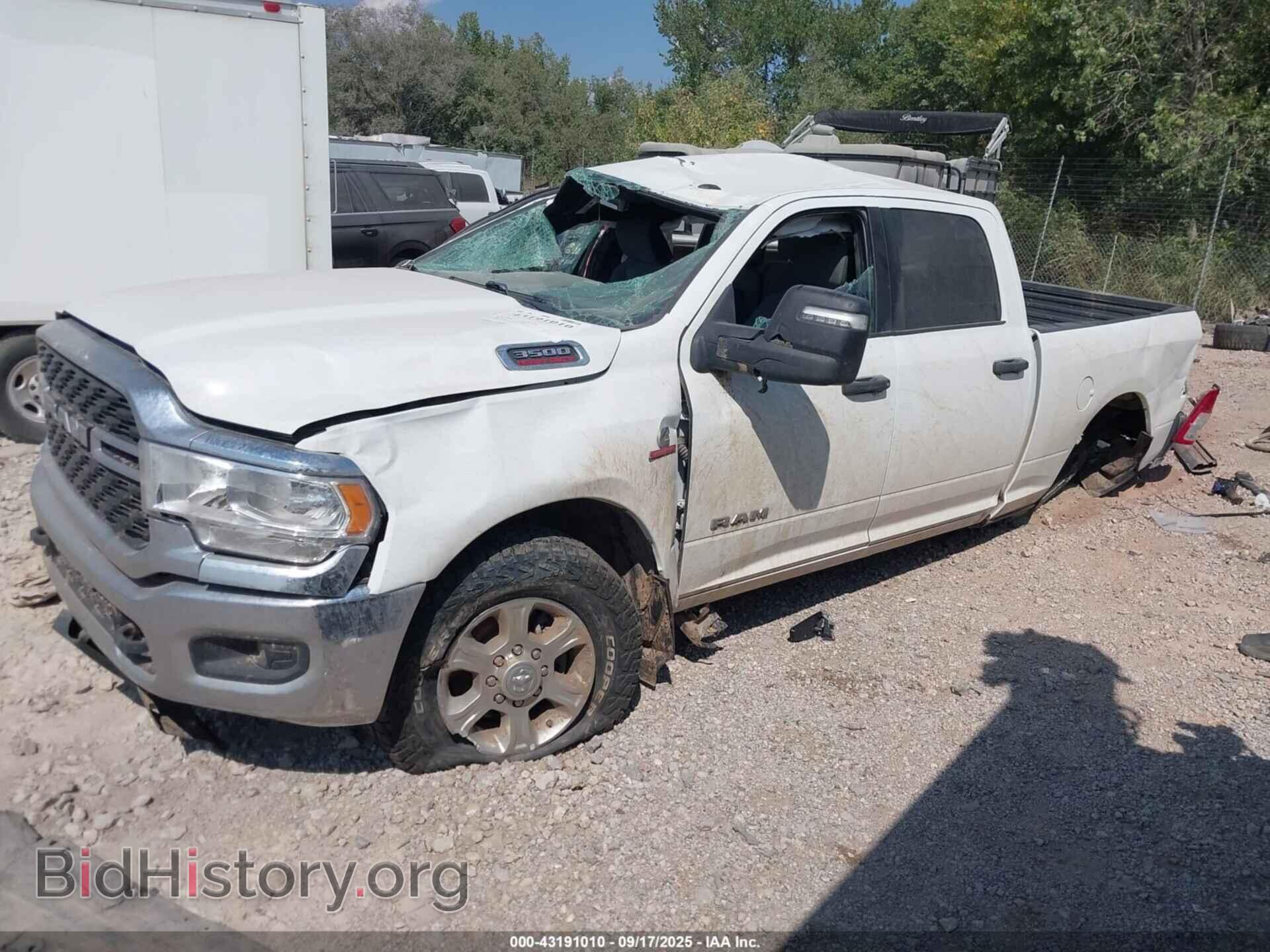2023 RAM 3500 - VIN: 3C63R3DL4PG577975 - Photo 2