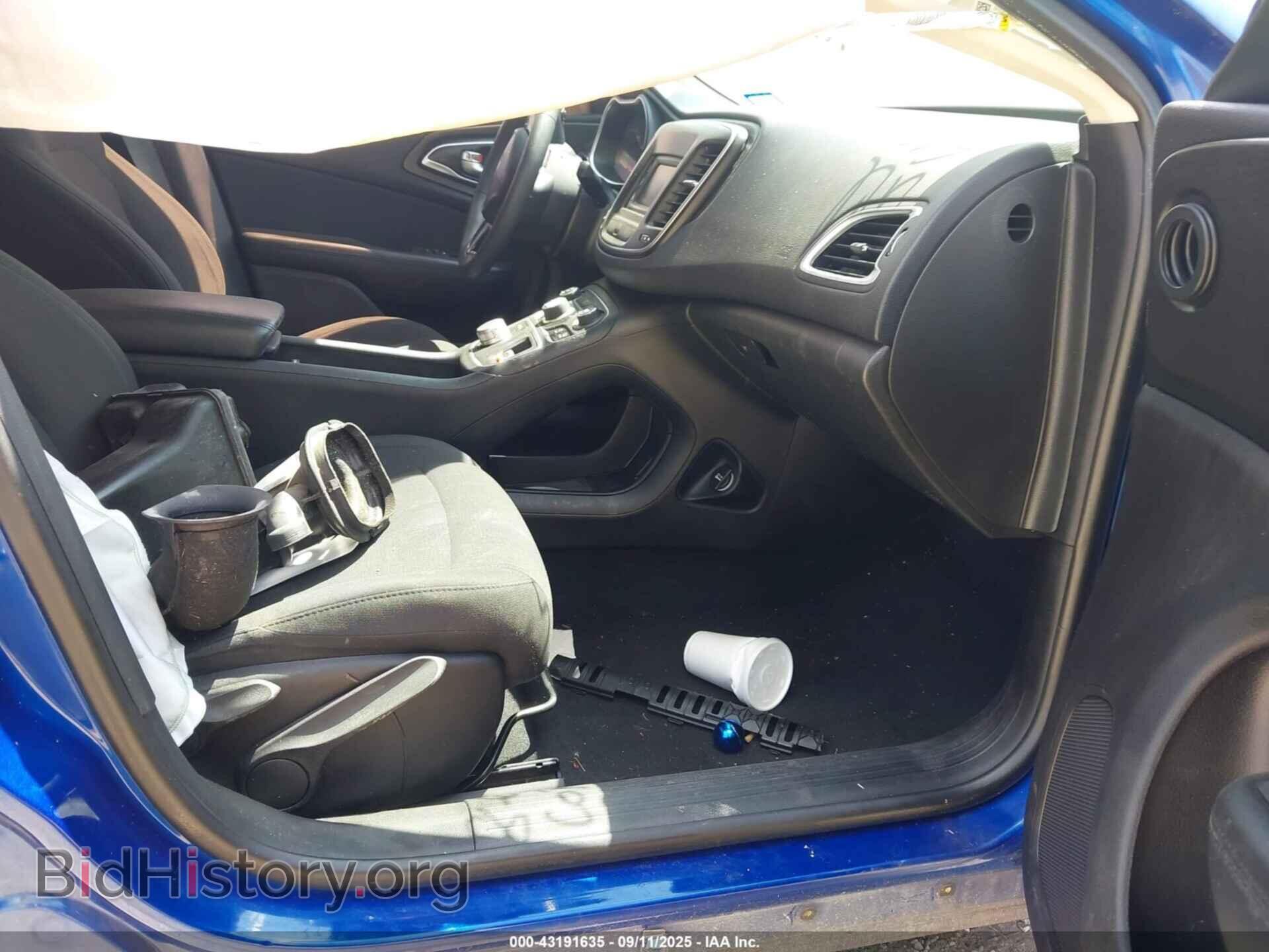2016 CHRYSLER 200 - VIN: 1C3CCCAB1GN109736 - Фото 5