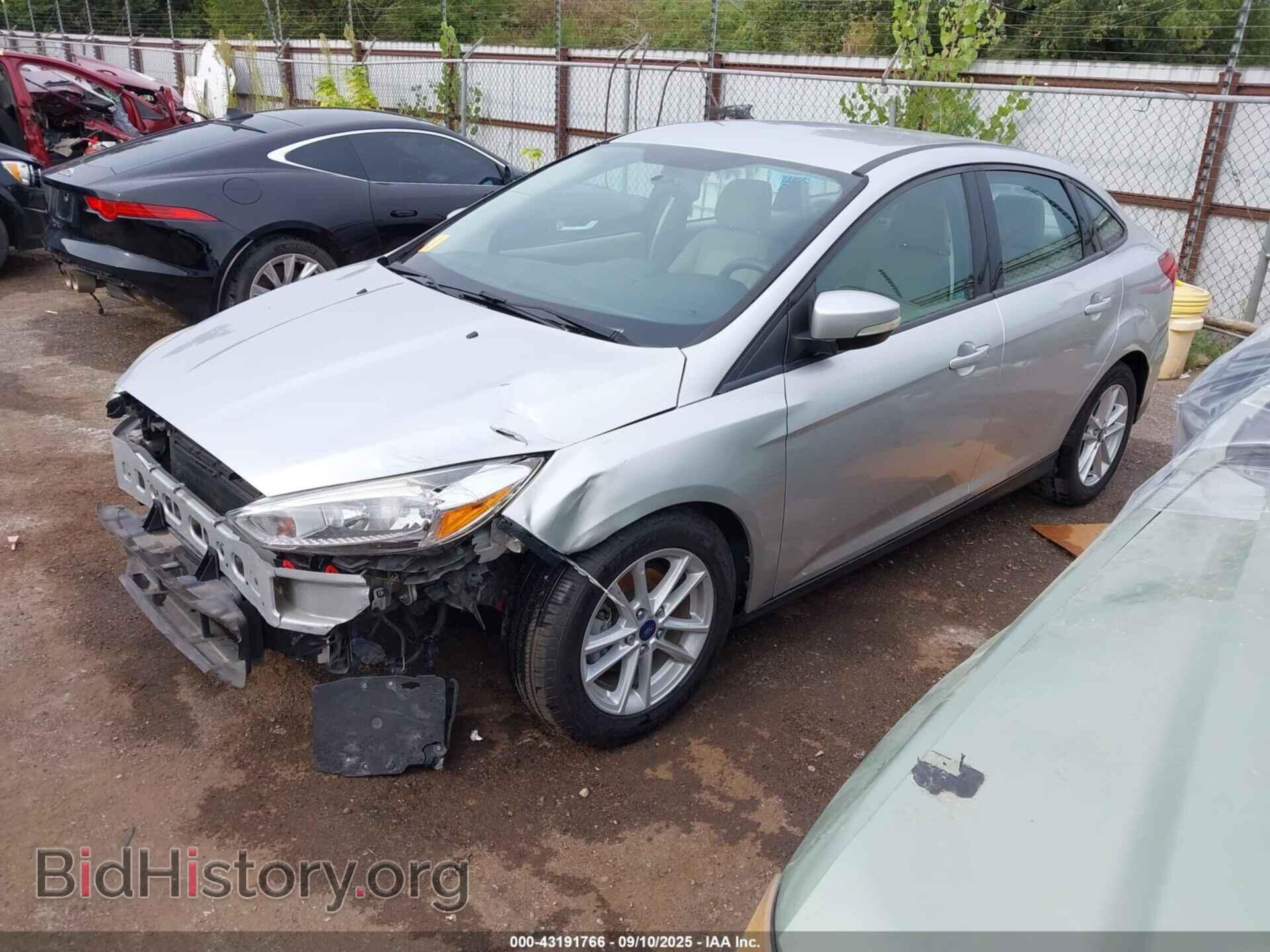 2017 FORD FOCUS - VIN: 1FADP3F24HL294266 - Фото 2