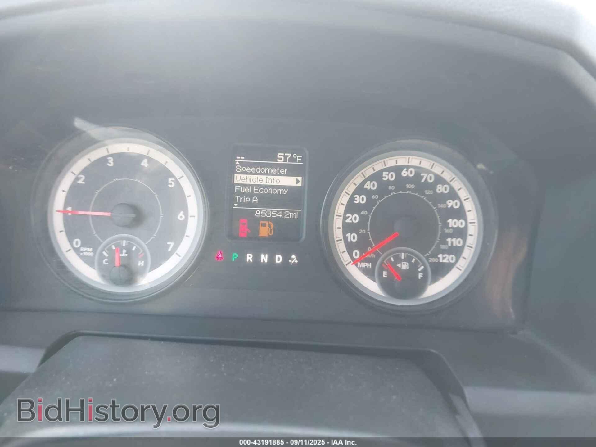 2014 RAM 1500 - VIN: 3C6RR7KT3EG261663 - Фото 7