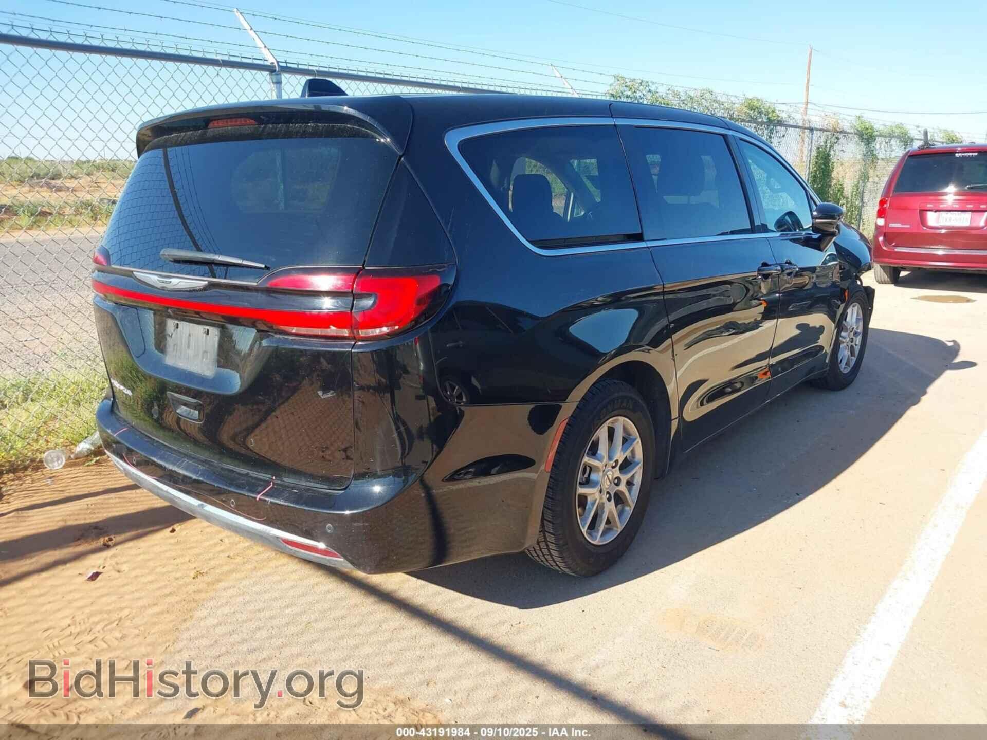 2024 CHRYSLER PACIFICA - VIN: 2C4RC1BG8RR167563 - Фото 4